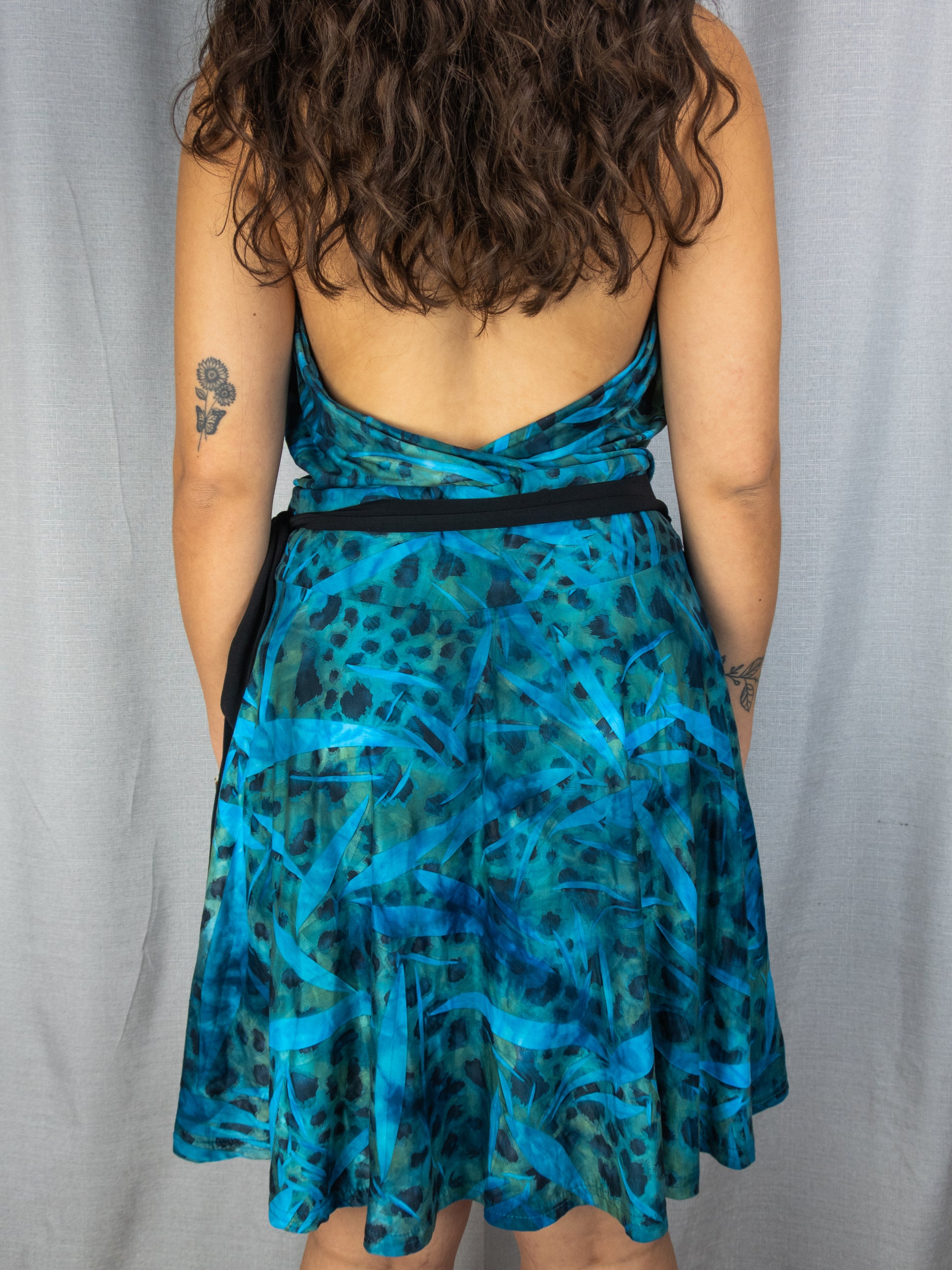 Vintage Powerhouse Halter Midi Dress - Blue Abstract Print - Size 10