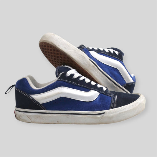 NAVY BLUE VANS KNU SKOOLS - SIZE 11