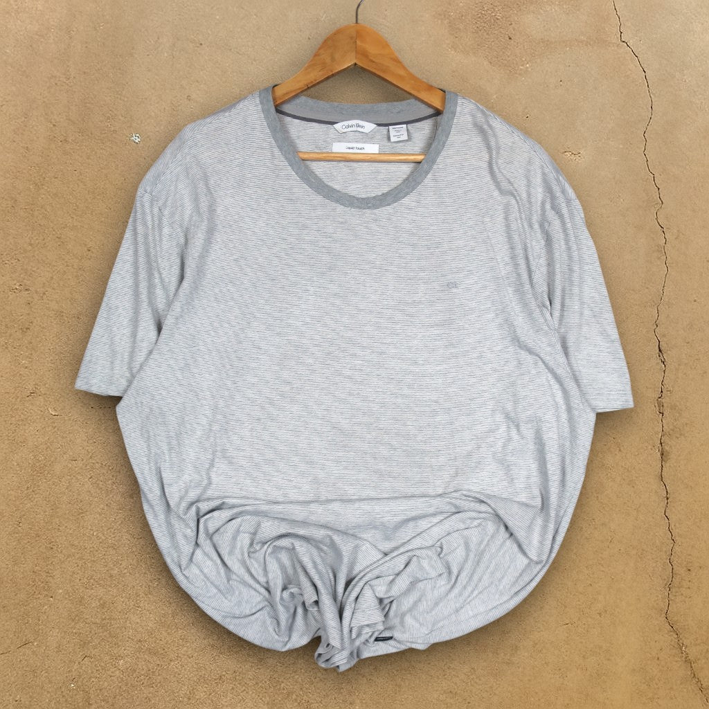 VINTAGE CALVIN KLEIN T-SHIRT - XL/XXL