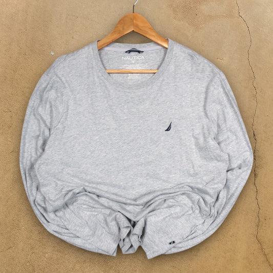 LONG-SLEEVE NAUTICA T-SHIRT - M