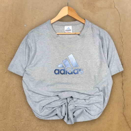 VINTAGE ADIDAS T-SHIRT - M/L