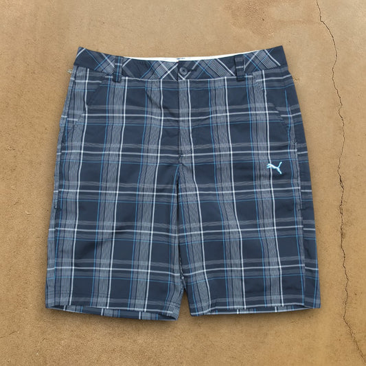 VINTAGE PUMA SHORTS - 32"