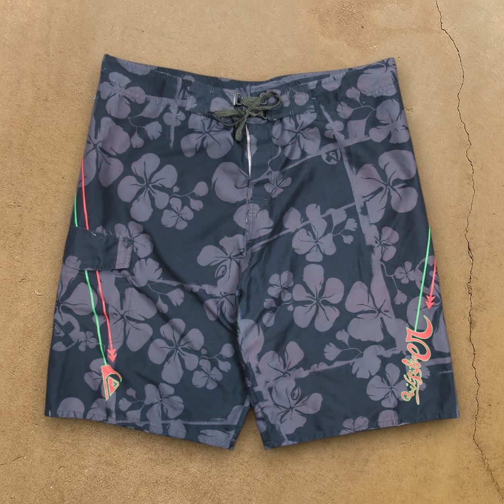 VINTAGE QUIKSILVER BOARD SHORTS - 38”