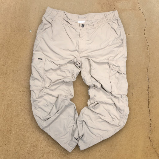 VINTAGE COLUMBIA CARGO PANTS - 36”