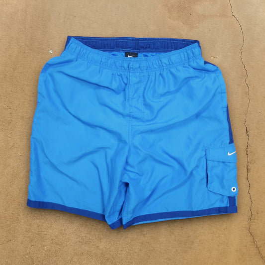 VINTAGE NIKE TRACK CARGO SHORTS - L
