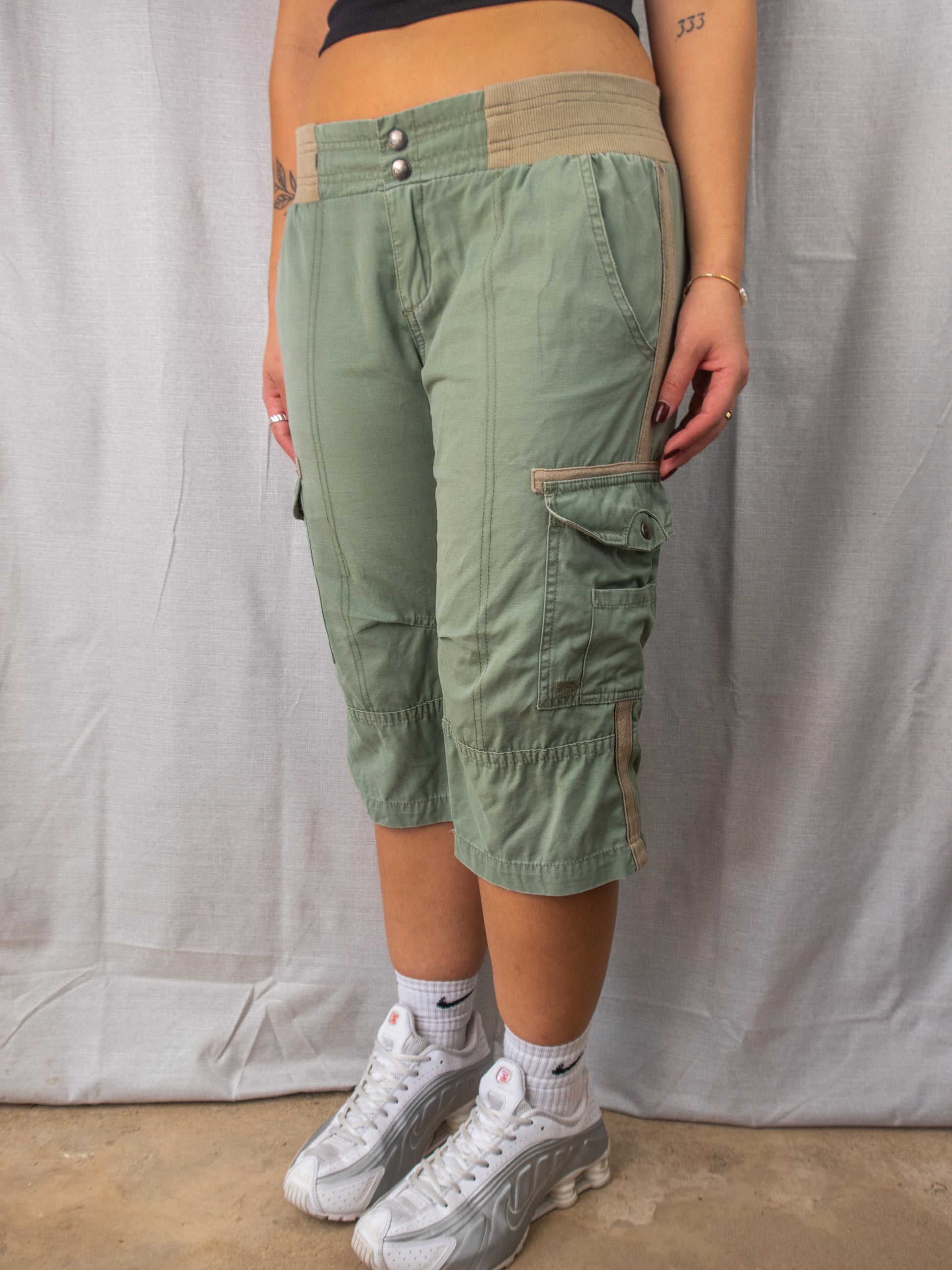 Y2K Rusty Cargo Shorts - Washed Green - Size 10