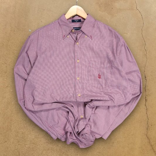 VINTAGE LONG-SLEEVE NAUTICA BUTTON-UP SHIRT - M/L