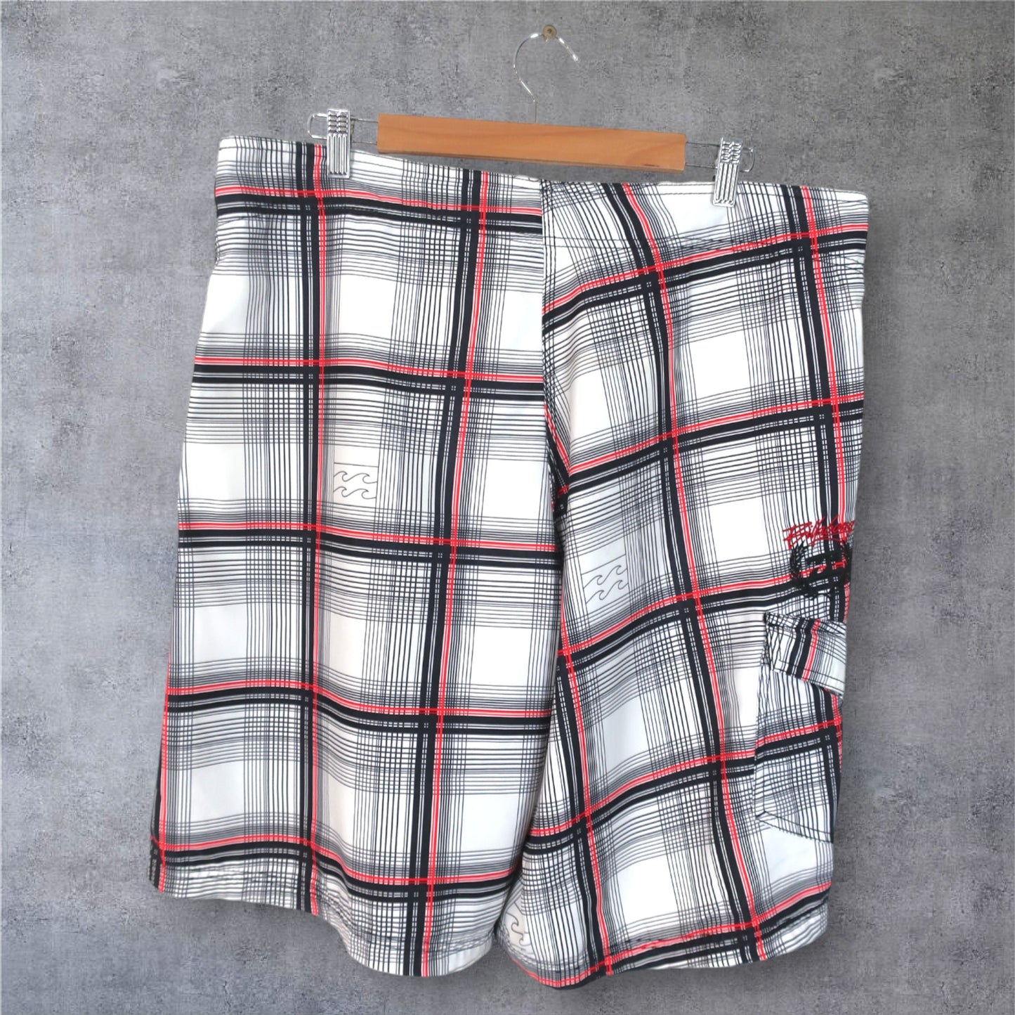 VINTAGE BILLABONG BOARD SHORTS - 38"