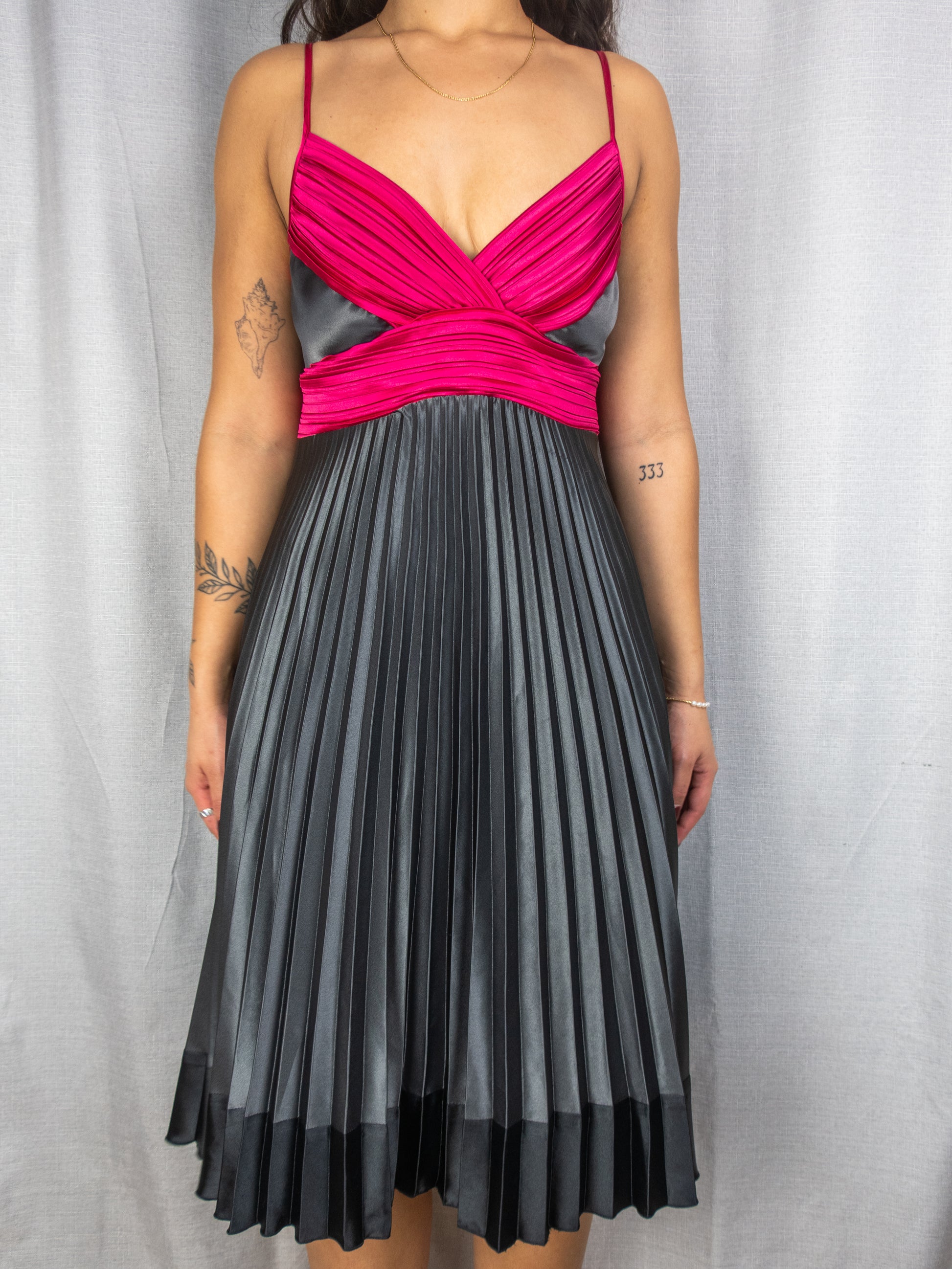Review Australia Midi Dress - Pleated Contrast Bodice - Size 12
