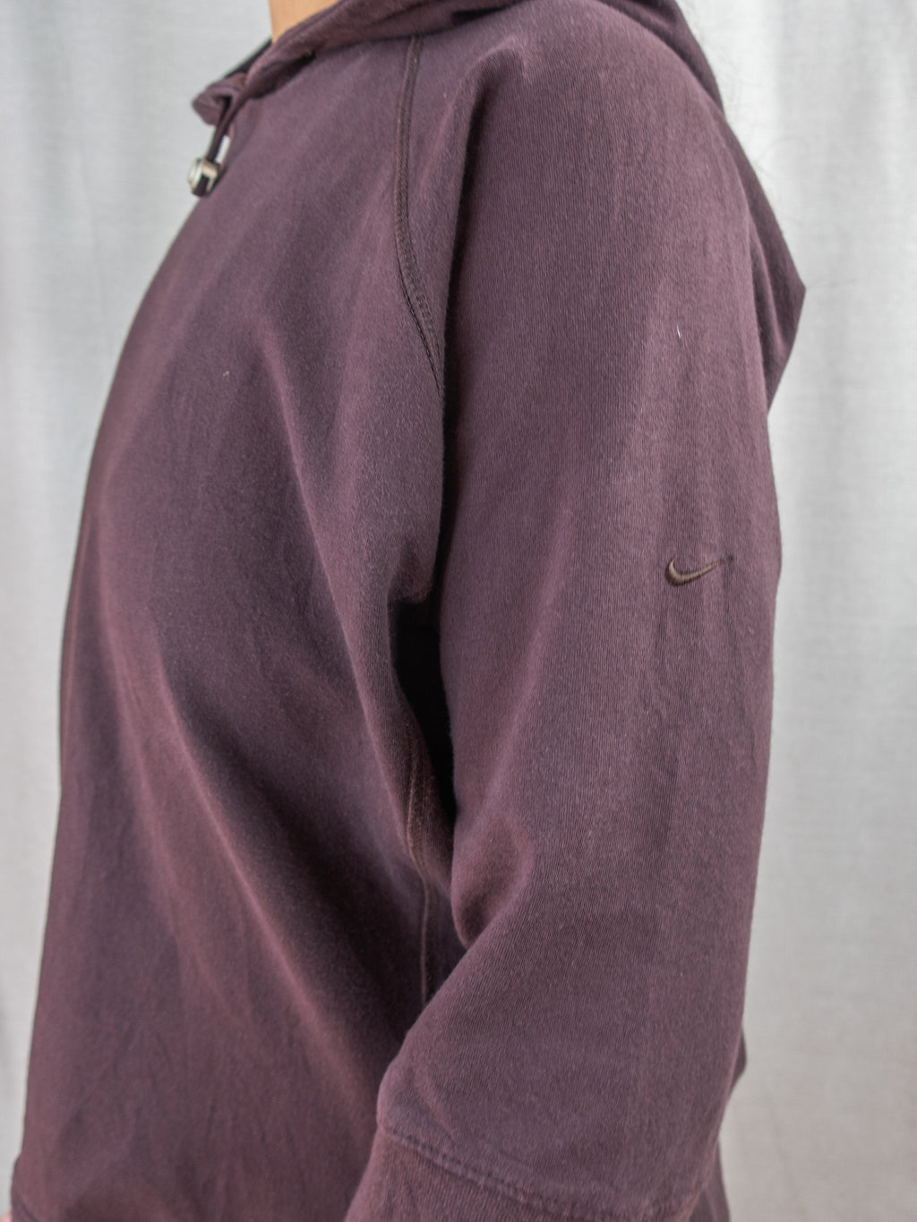 Y2K Nike Hoodie – Brown Minimal – Size M