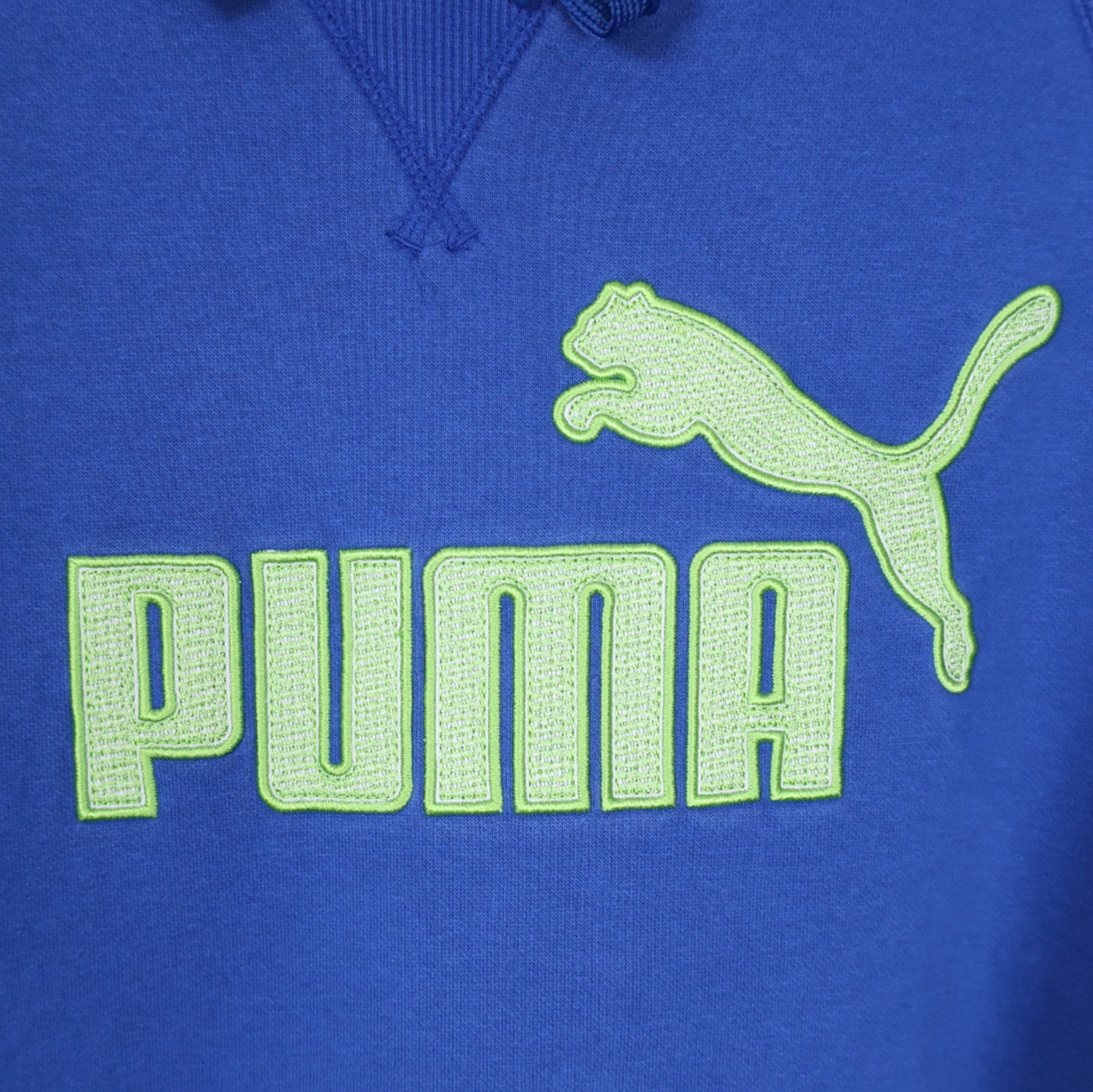 VINTAGE PUMA HOODIE - M