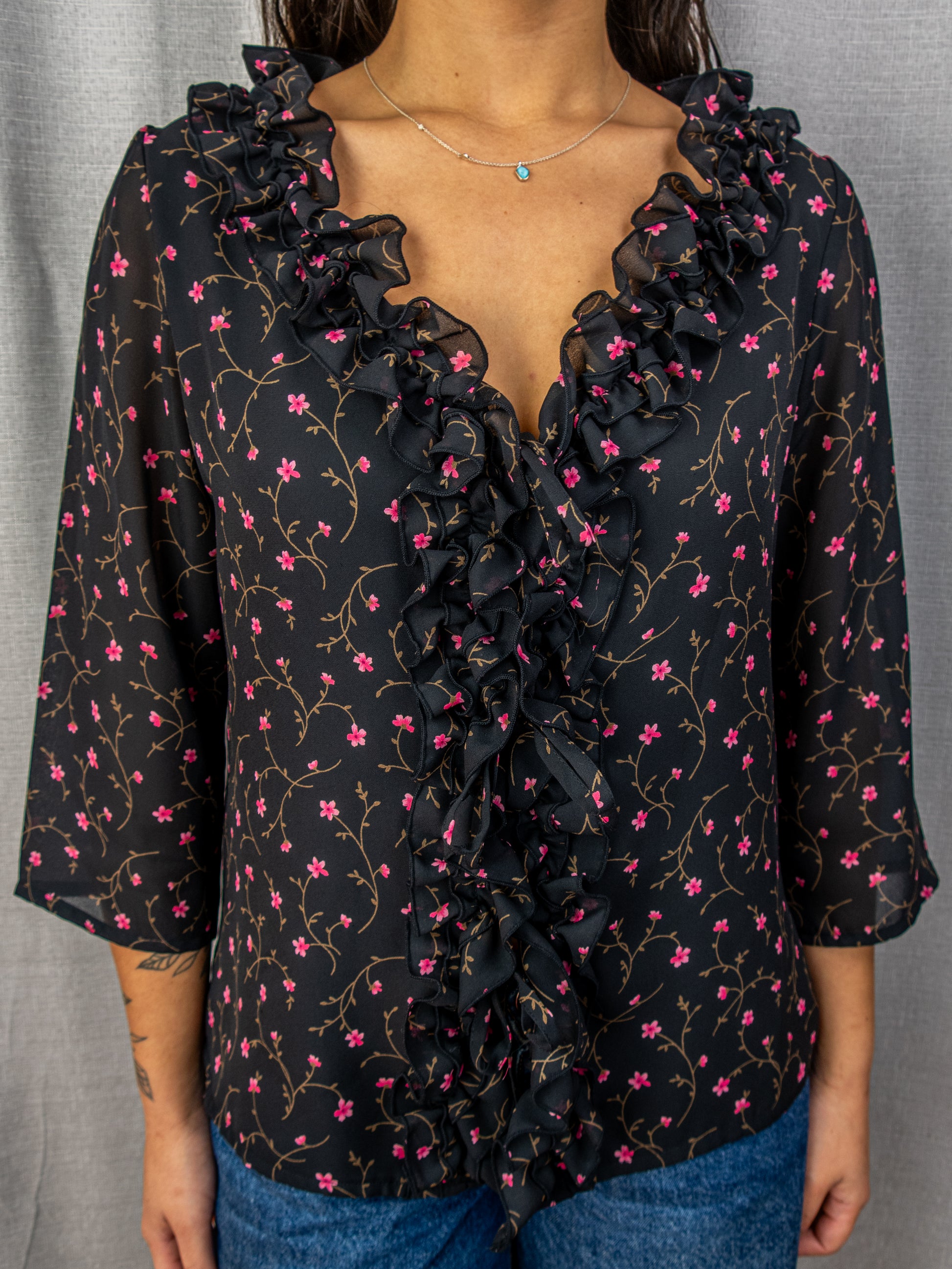 Y2K Liz Jordan Floral Ruffle Blouse - Black - Size M
