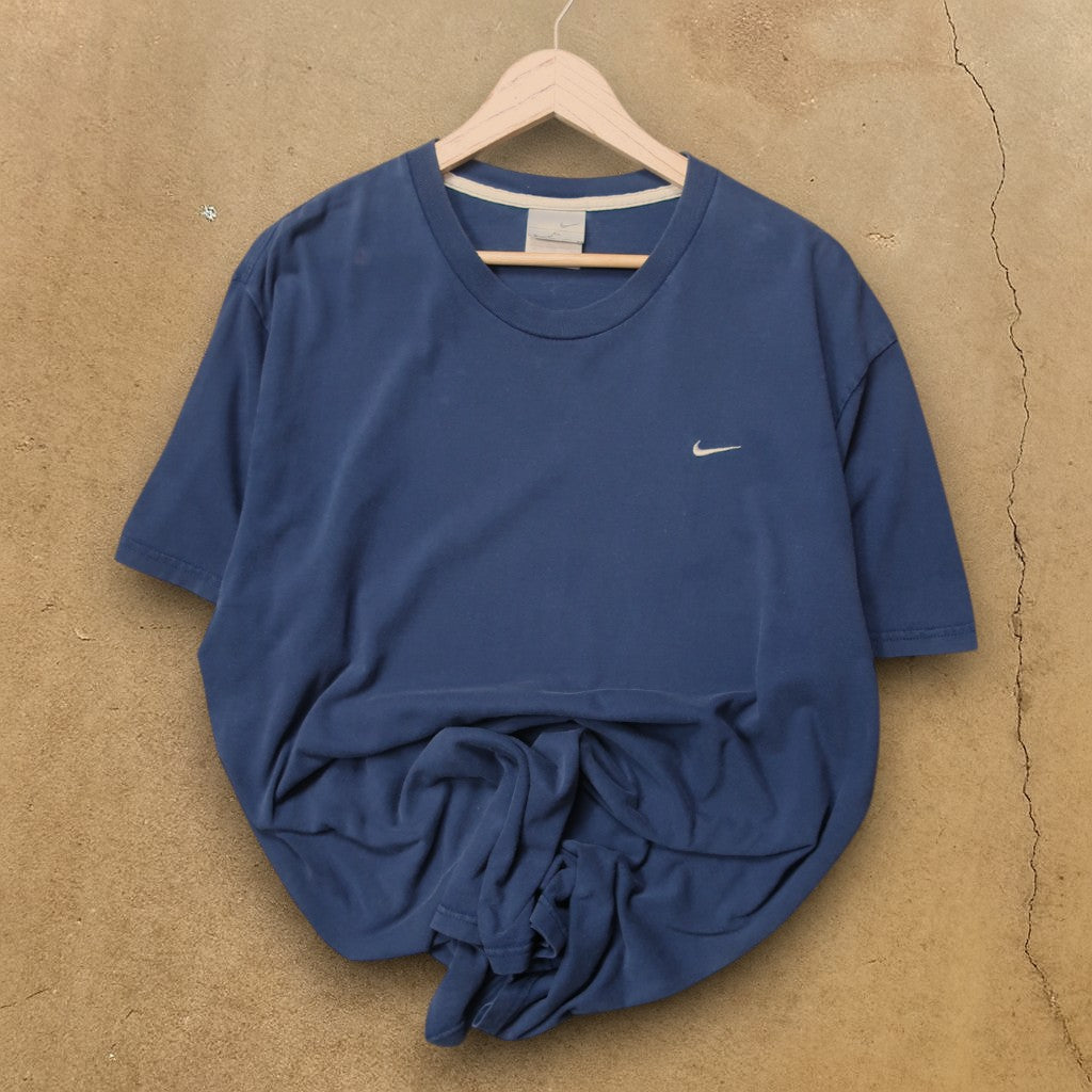 VINTAGE NIKE T-SHIRT - XL