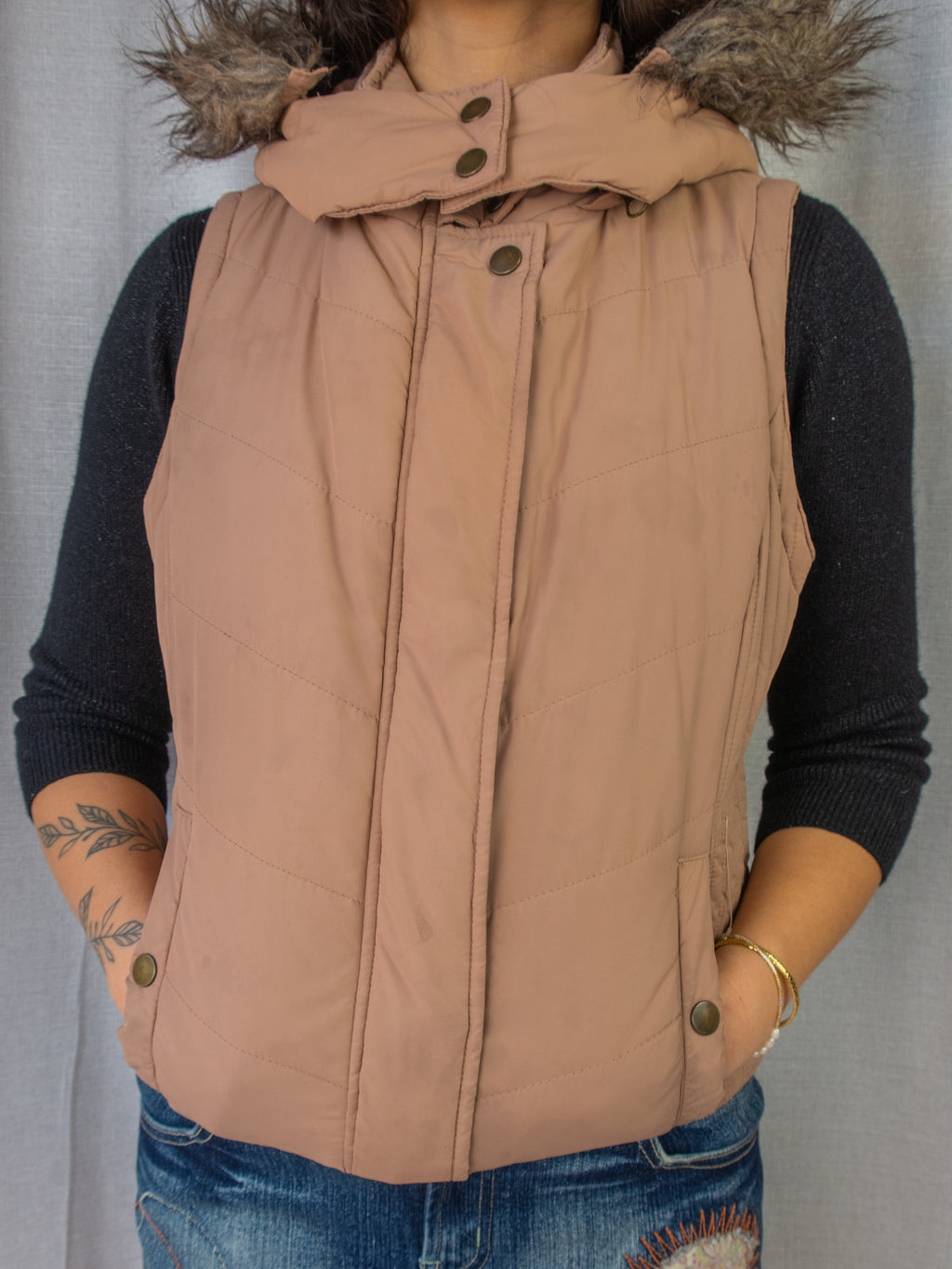 Y2K Puffer Vest - Beige Fur Hood - Size 12