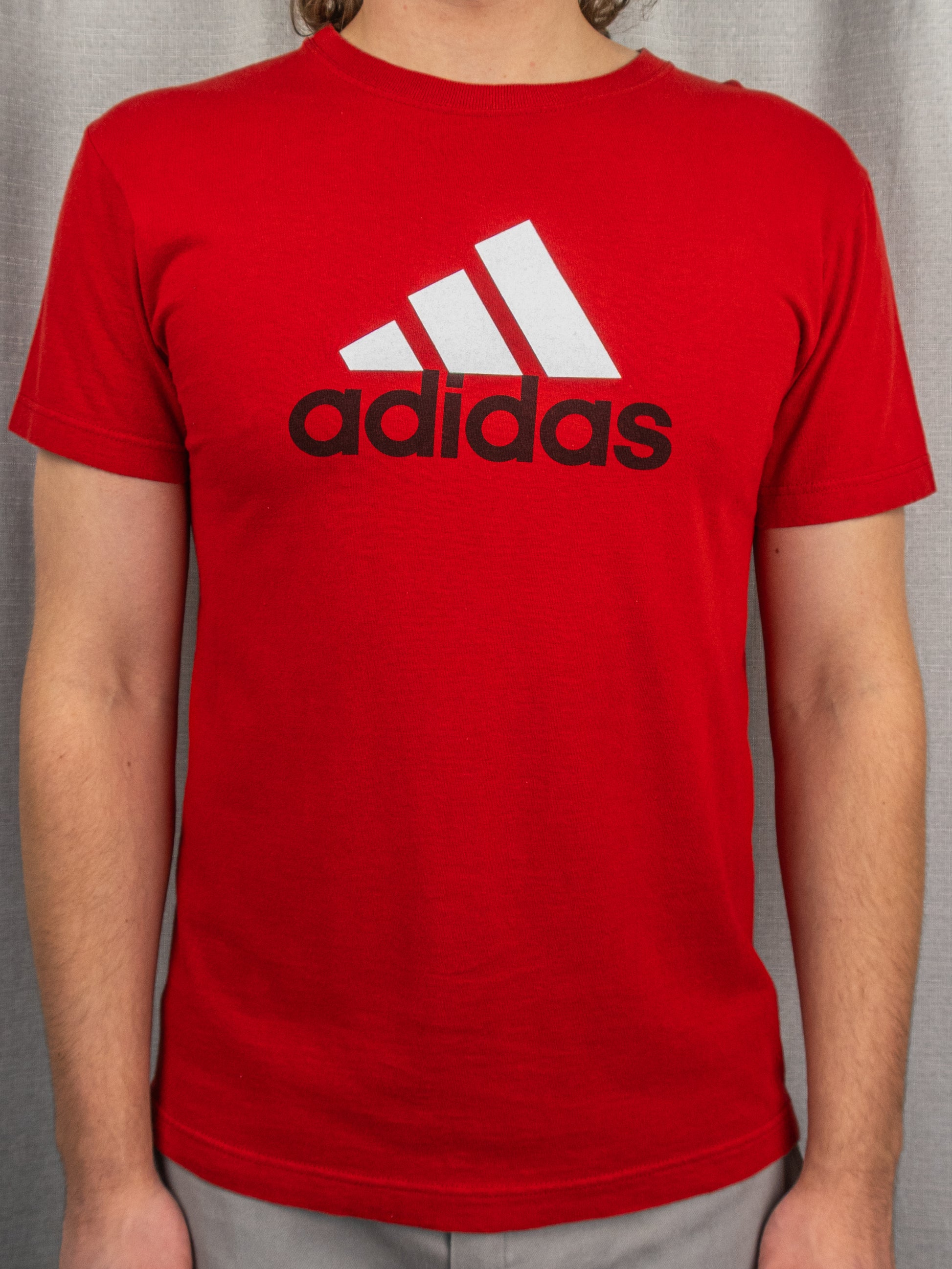 Adidas T-Shirt - S
