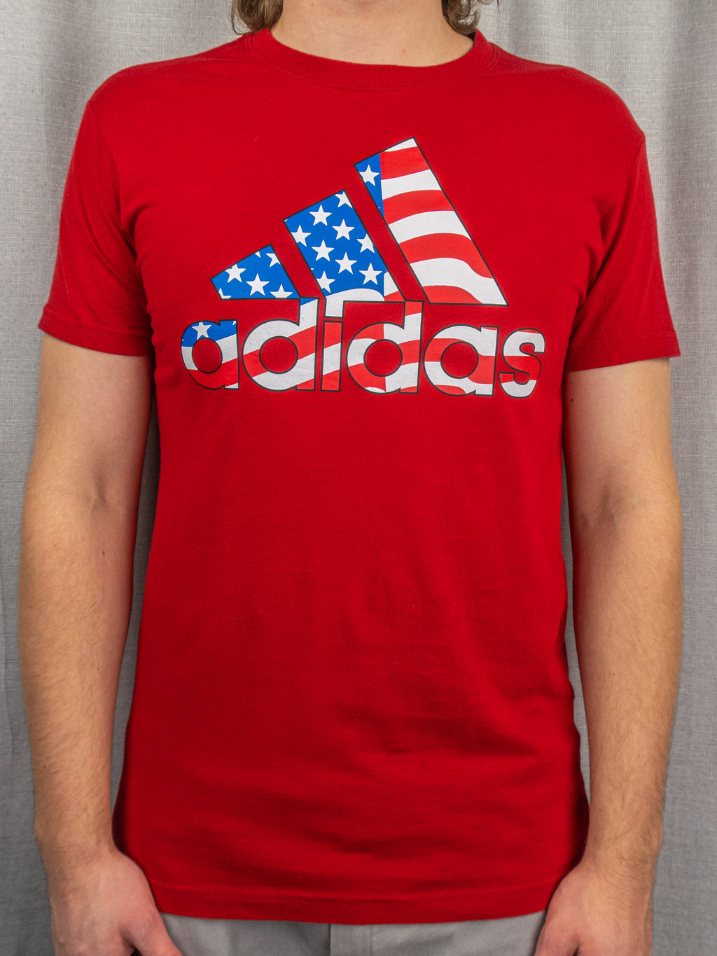 Adidas T-Shirt - M