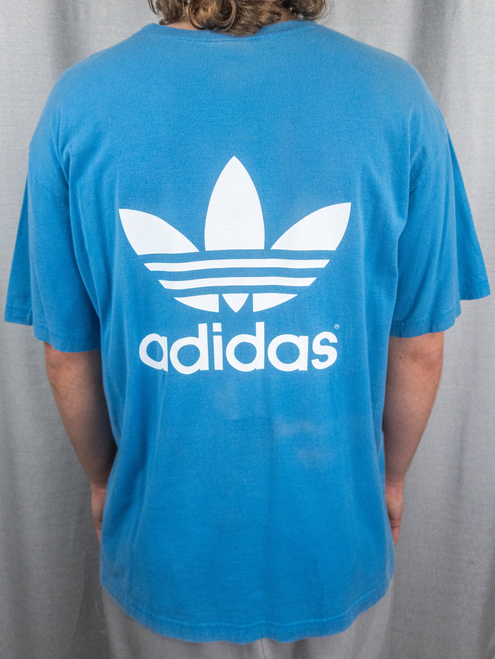 00's Adidas T-Shirt - L