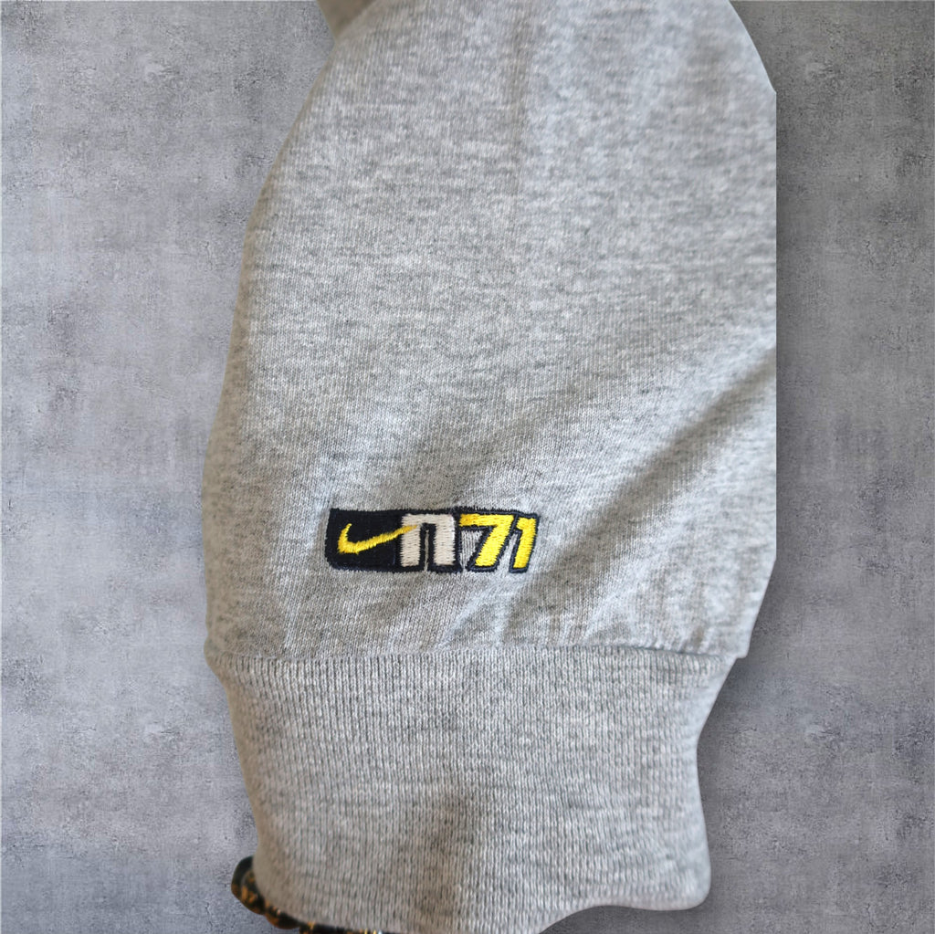 VINTAGE LONG-SLEEVE NIKE T-SHIRT - XXL