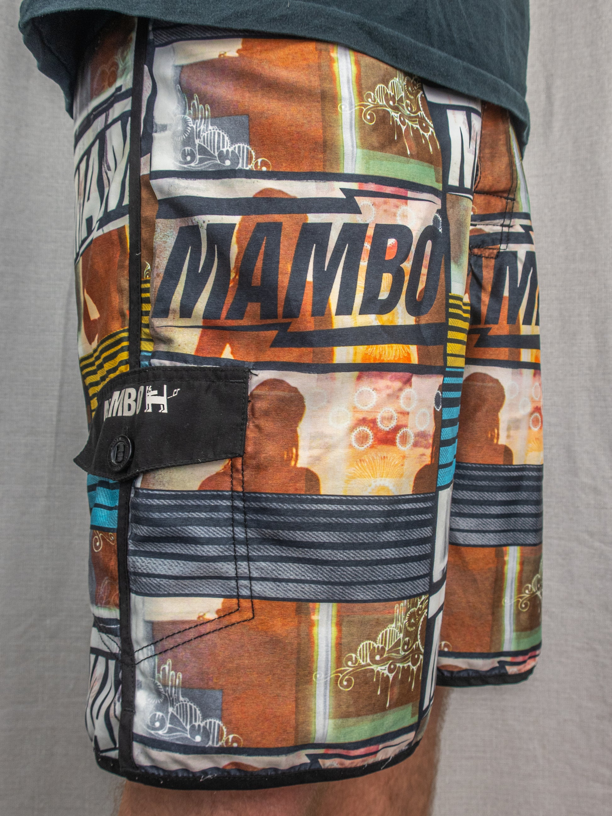 00's Mambo Board Shorts - L