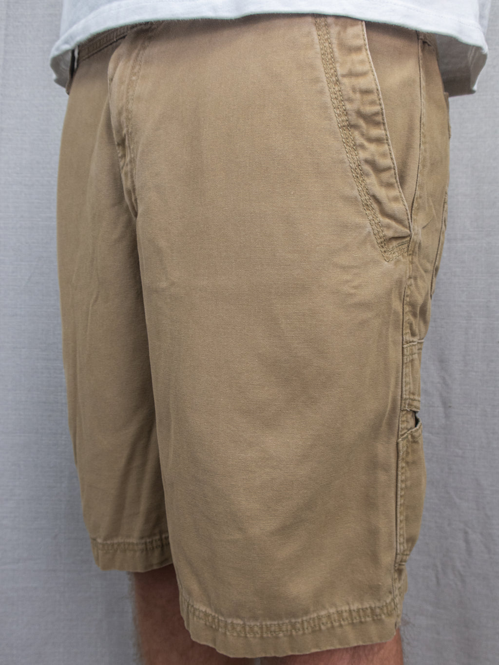 00's Columbia Sportswear Cargo Shorts - 34"