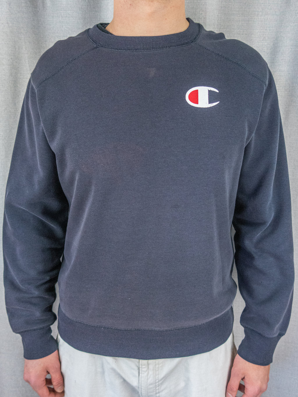 Champion Crewneck Sweater - L
