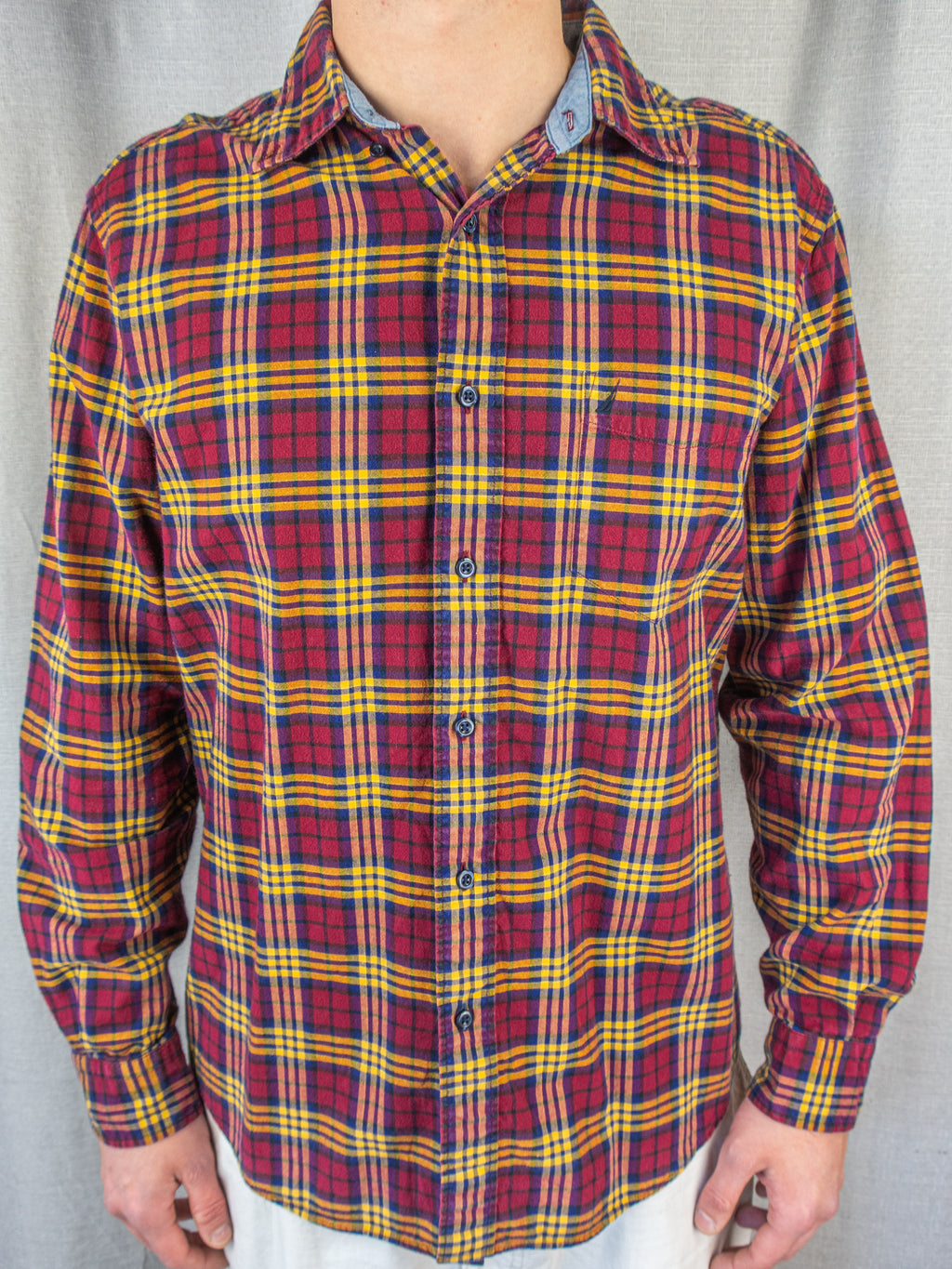 00's Nautica Button-Up Shirt - L