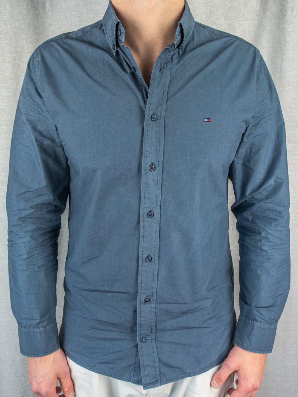 Tommy Hilfiger Button-Up Shirt - M