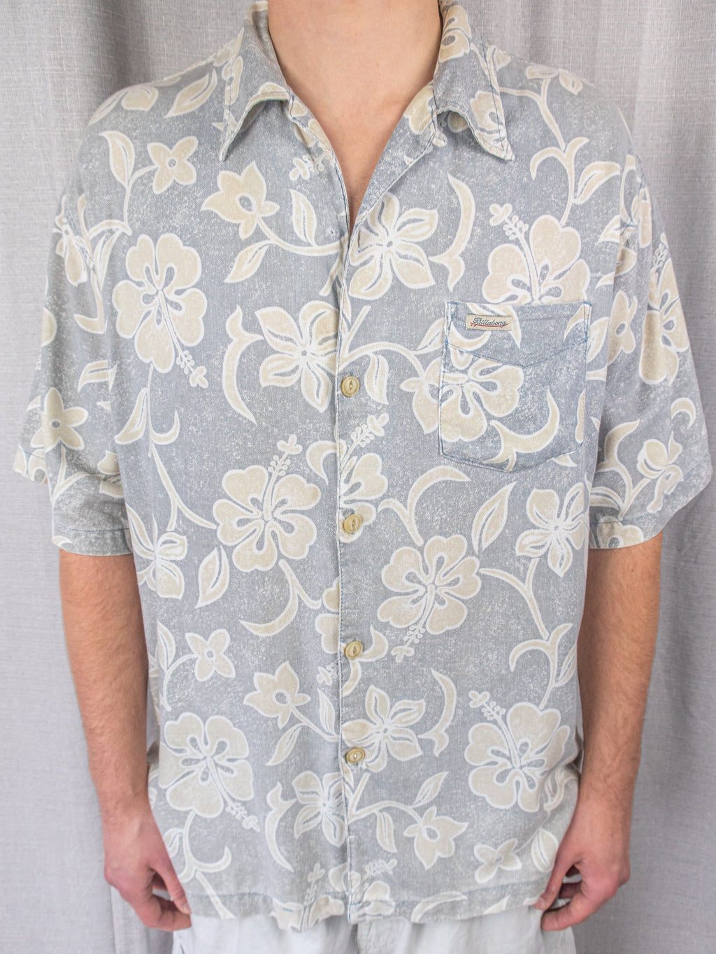 00's Billabong Button-Up Shirt - L