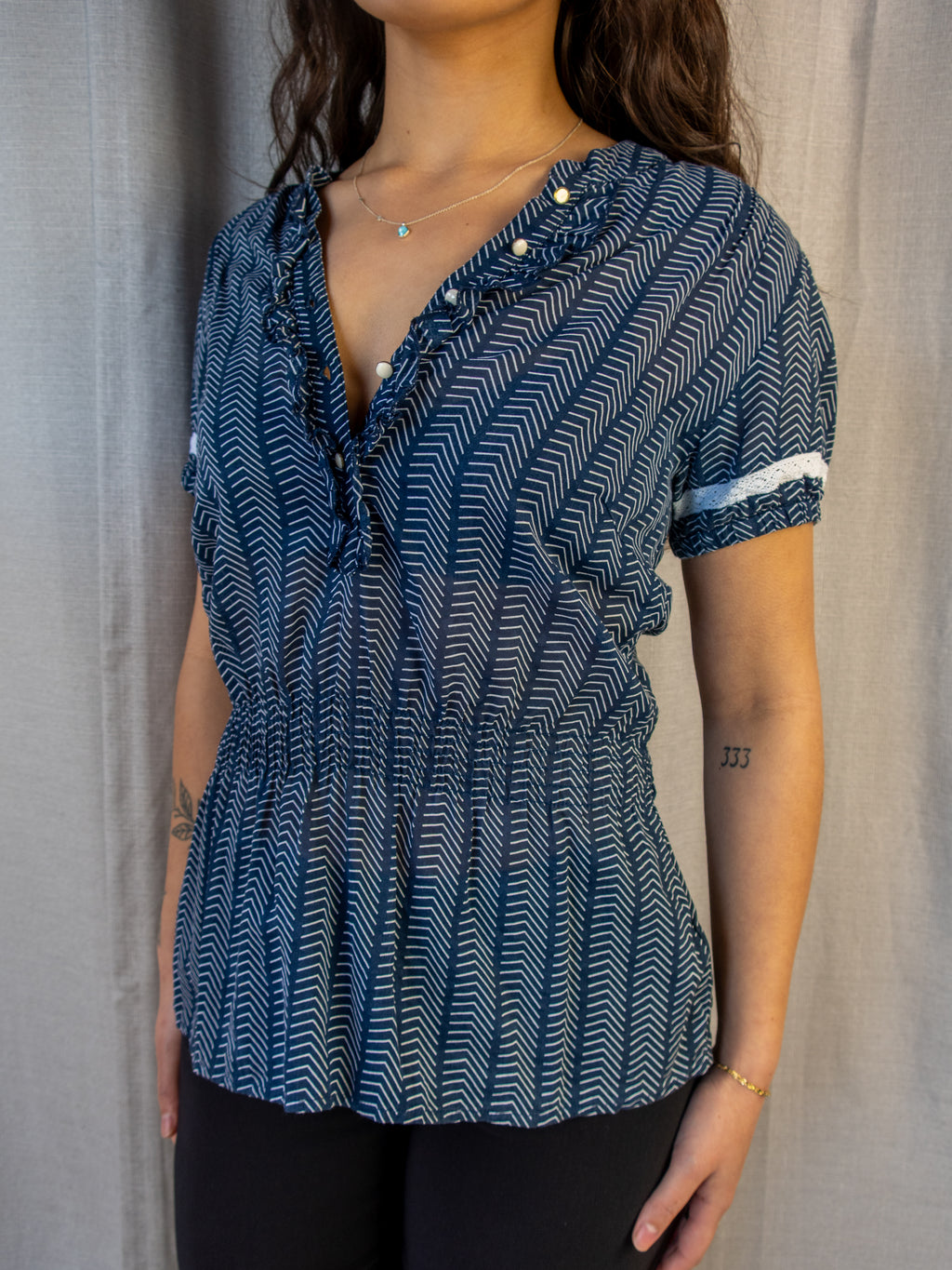 Y2K Guess Jeans Patterned Peplum Top - Navy/White - Size M