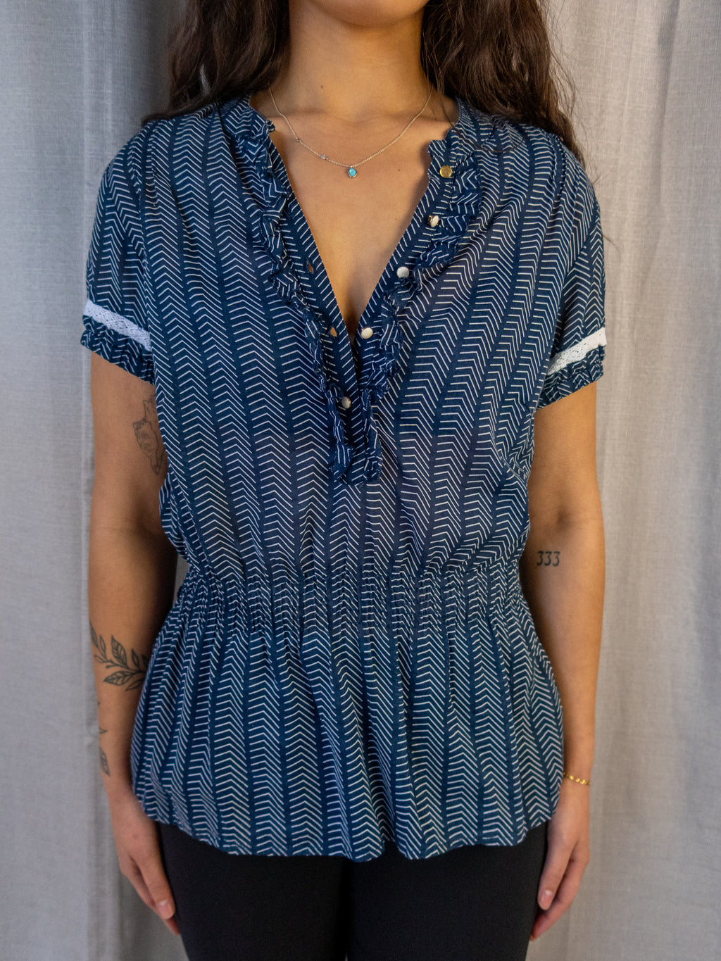 Y2K Guess Jeans Patterned Peplum Top - Navy/White - Size M