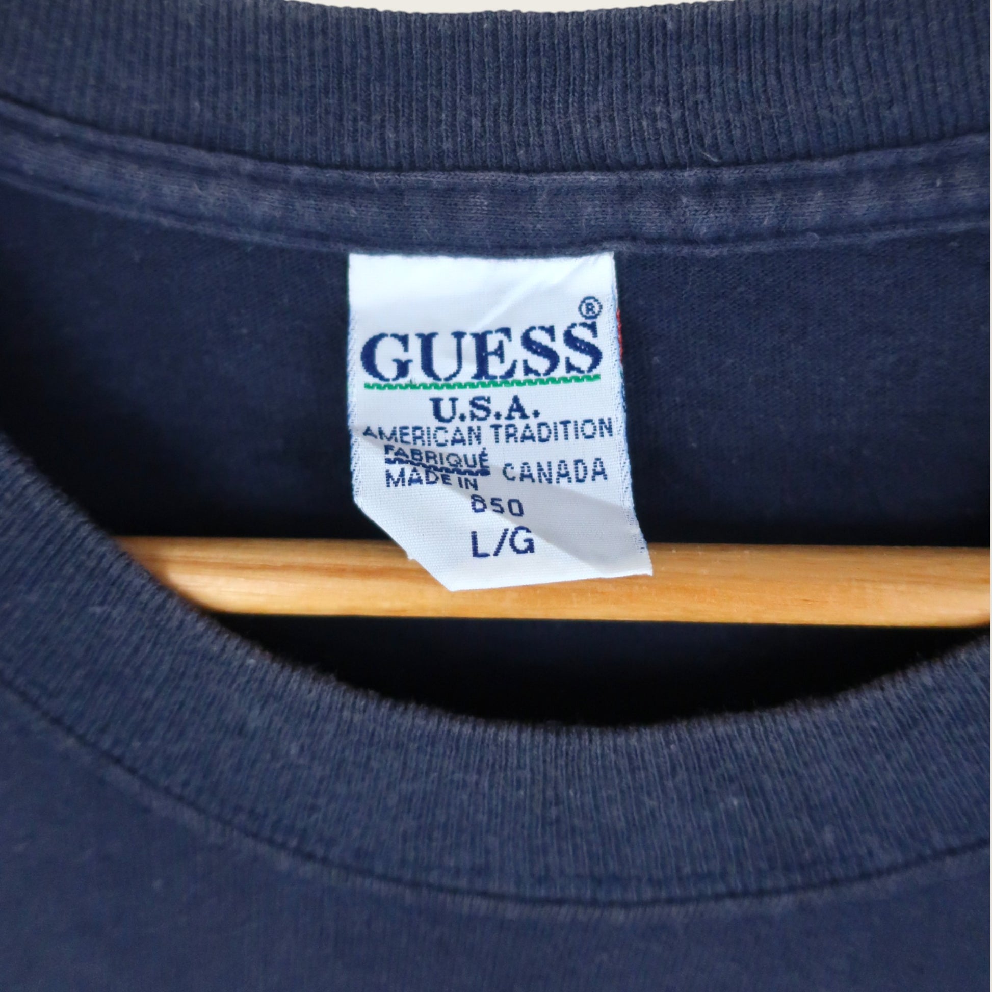 VINTAGE GUESS T-SHIRT - L