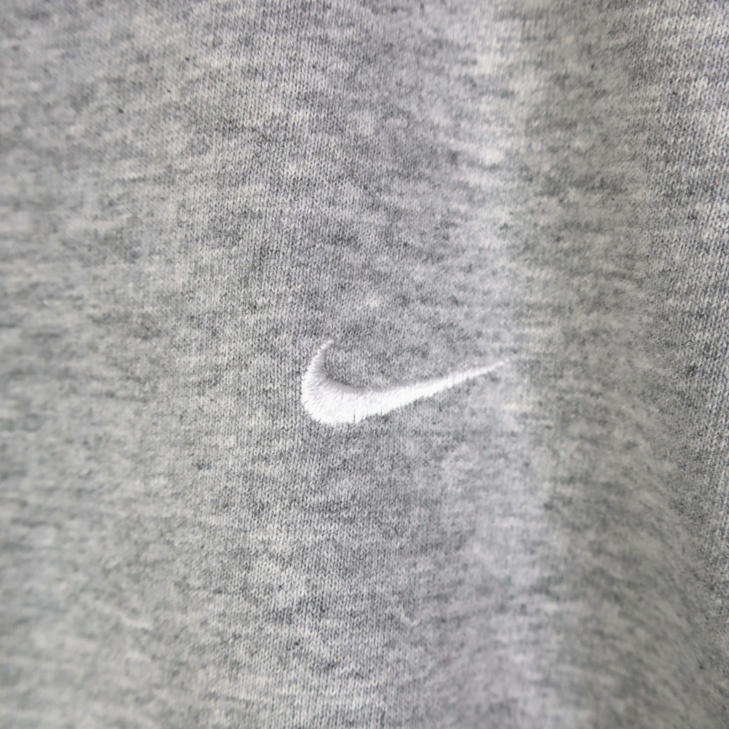 VINTAGE NIKE T-SHIRT - L
