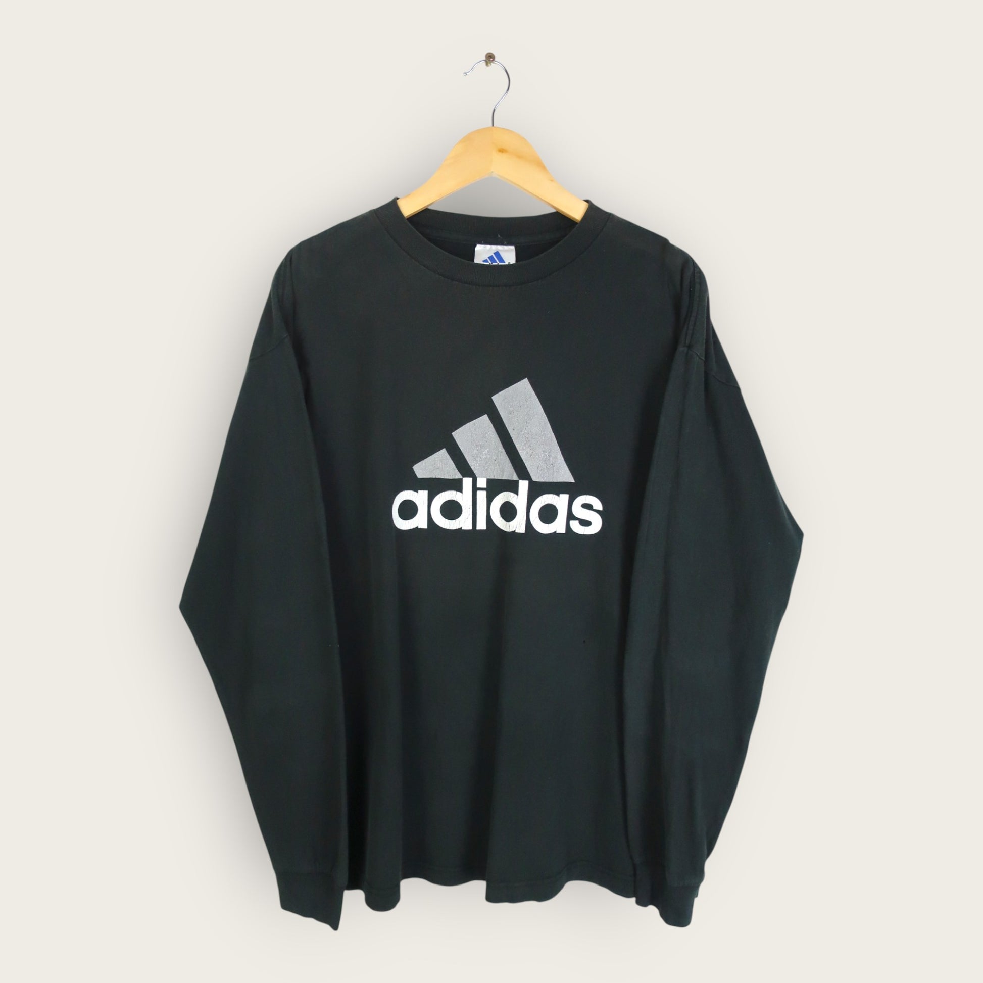 VINTAGE LONG-SLEEVE ADIDAS T-SHIRT - L