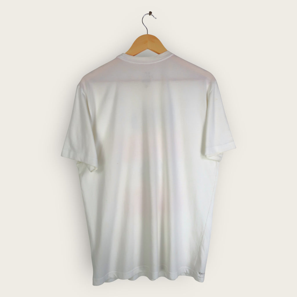 NIKE "KNOW PAIN KNOW GAIN" DRI-FIT T-SHIRT - L