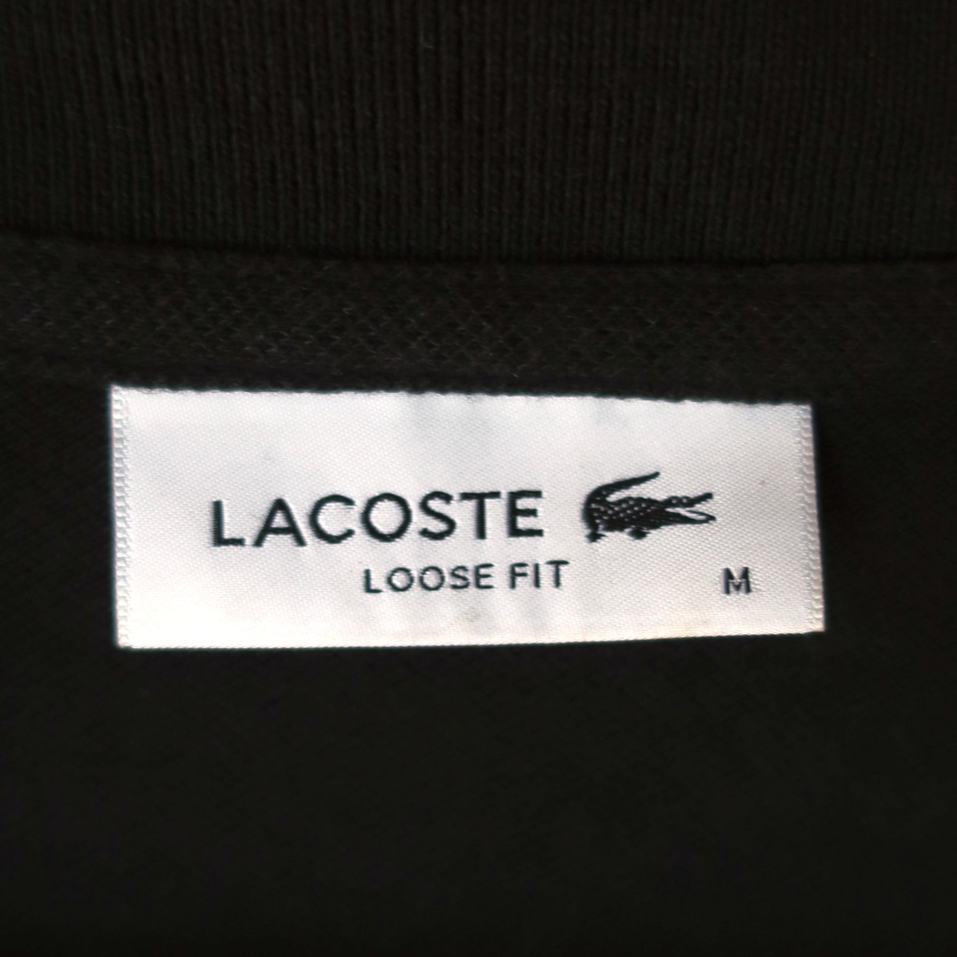 LACOSTE POLO SHIRT - SIZE M