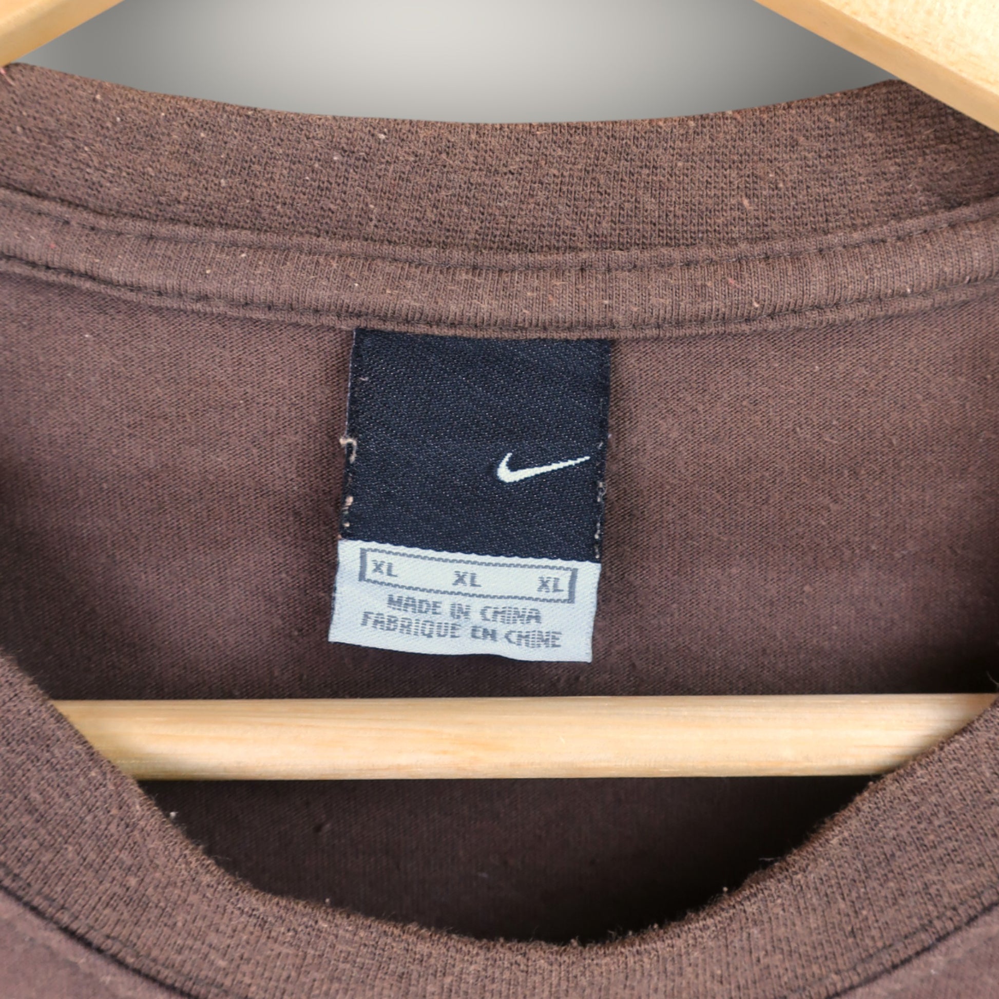 VINTAGE NIKE T-SHIRT - XL