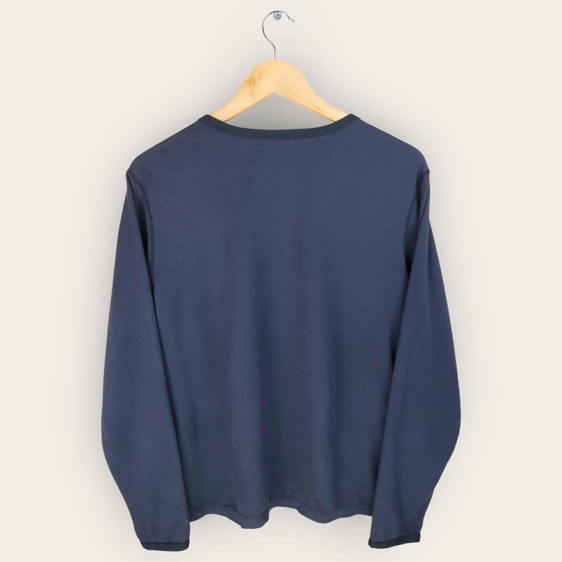 VINTAGE LONG-SLEEVE NIKE DRI-FIT T-SHIRT – M/L