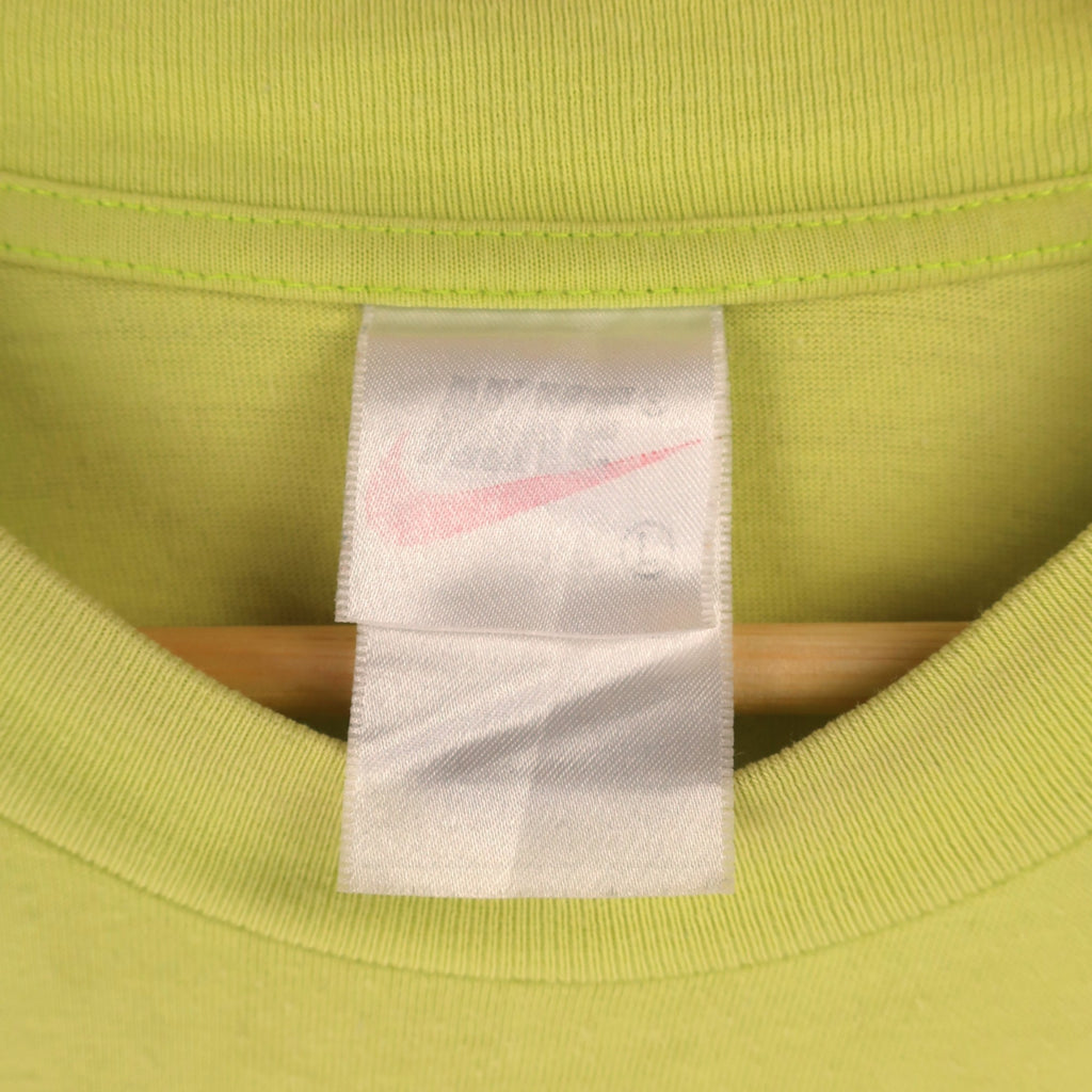 VINTAGE NIKE T-SHIRT - L