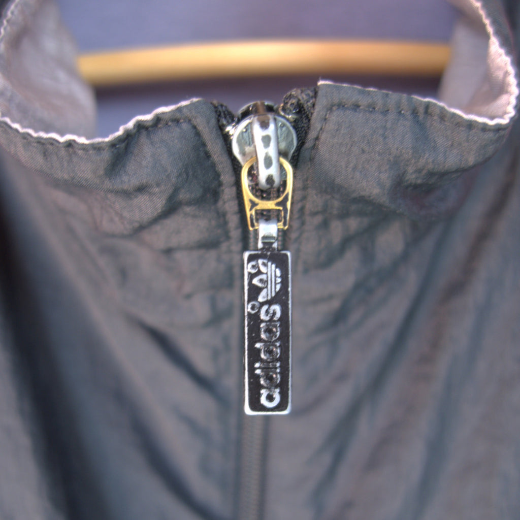 VINTAGE ADIDAS JACKET - XL