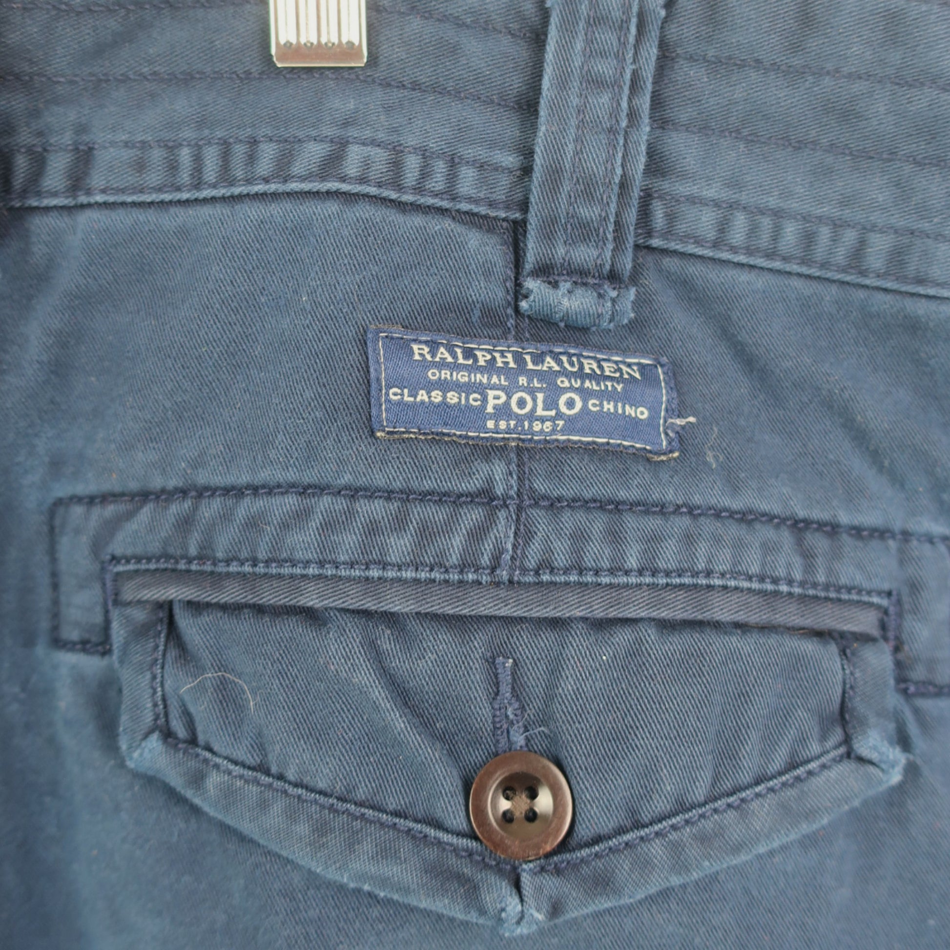 VINTAGE RALPH LAUREN CARGO SHORTS - 56"
