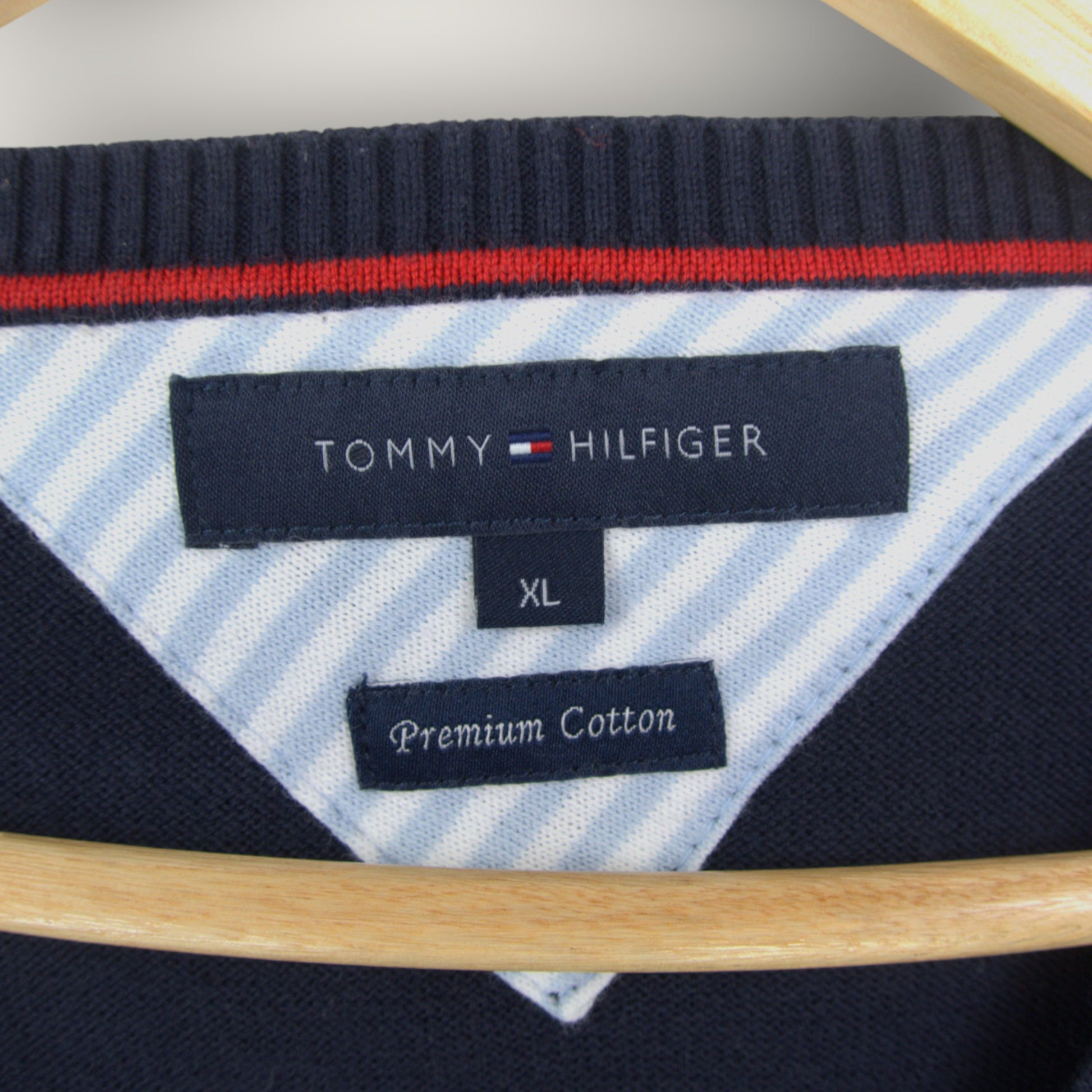 VINTAGE TOMMY HILFIGER KNIT SWEATER VEST - XL