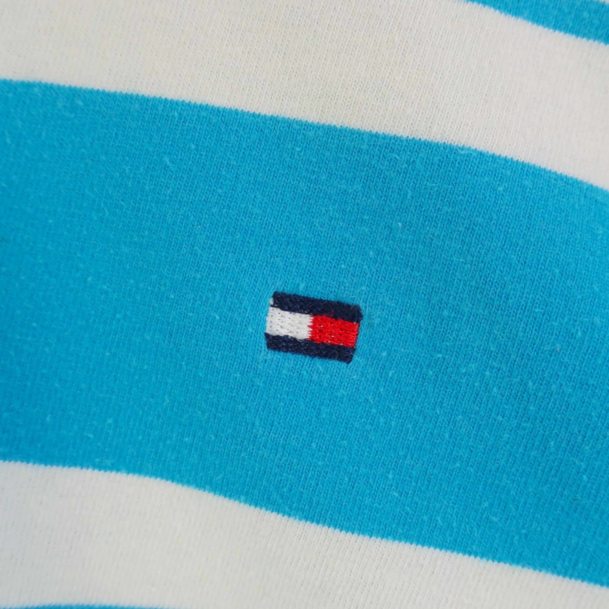 VINTAGE TOMMY HILFIGER POLO SHIRT - M