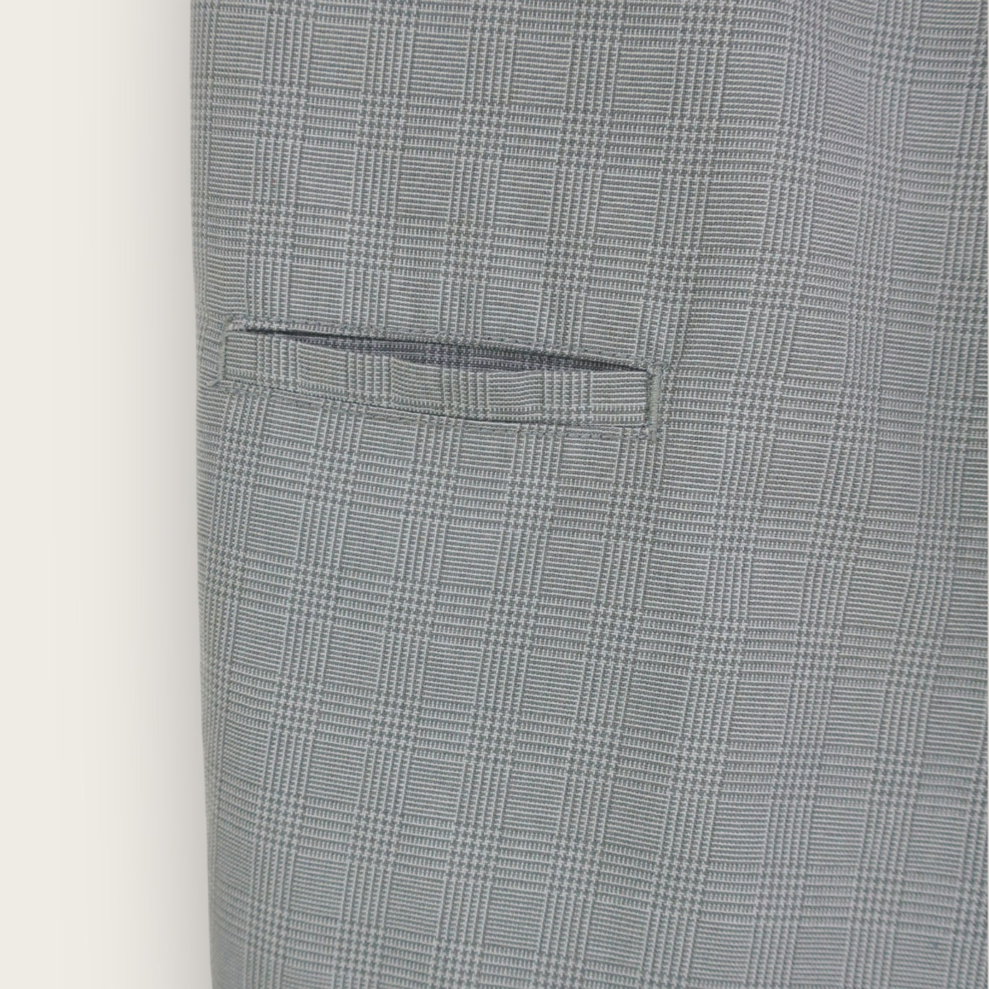 VINTAGE RIPCURL SHORTS - 33"