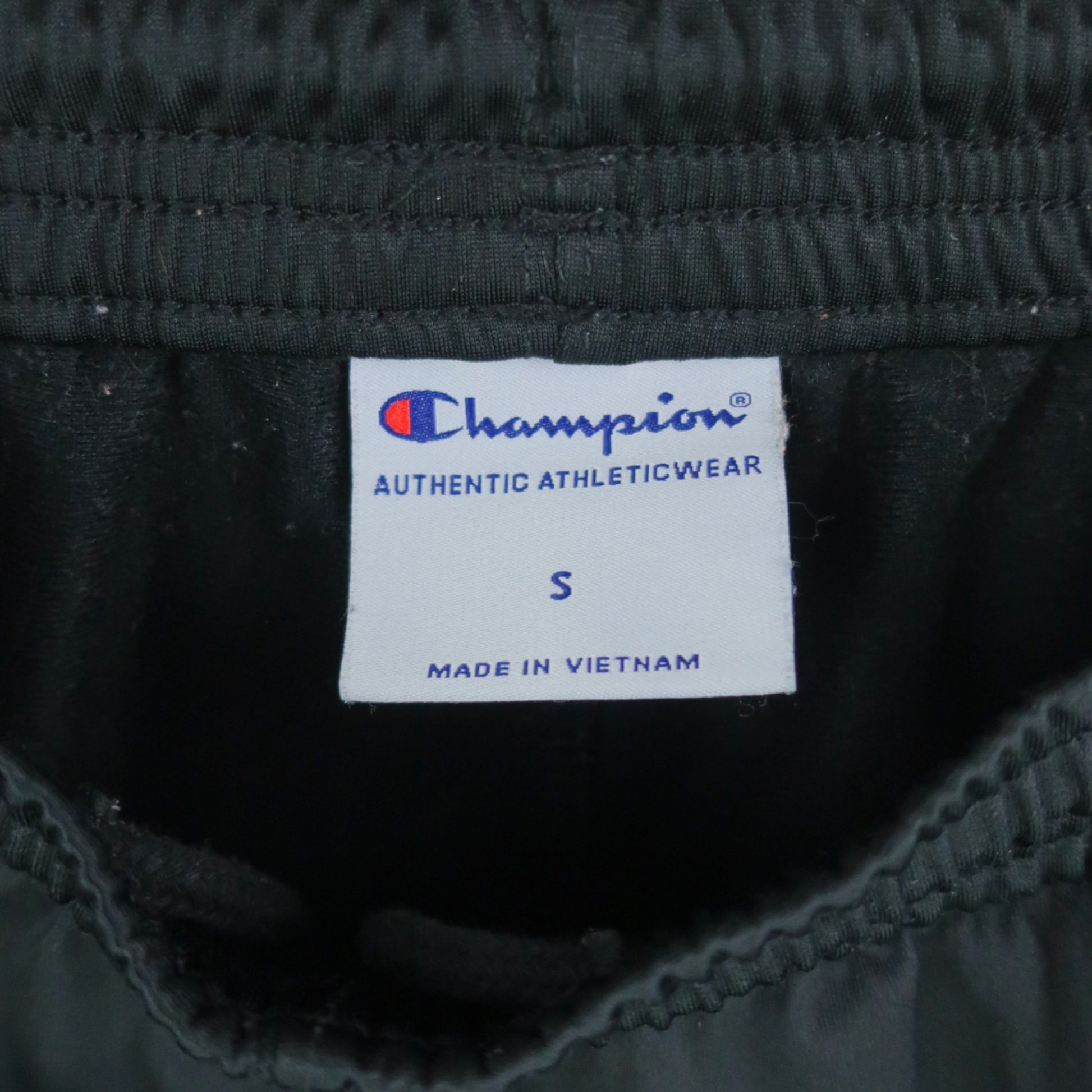 VINTAGE CHAMPION TRACK SHORTS - S