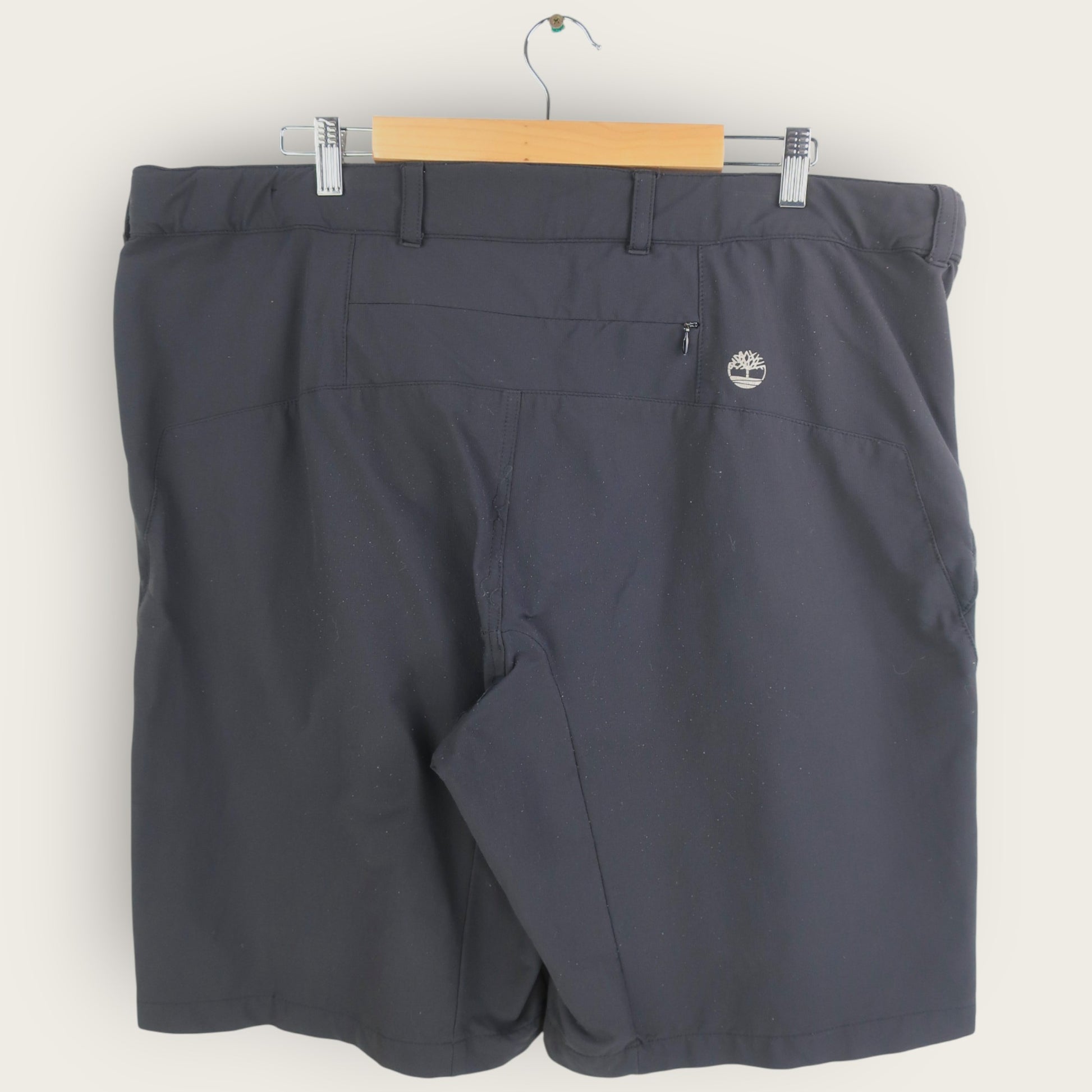 VINTAGE TIMBERLAND UTILITY SHORTS - 40"