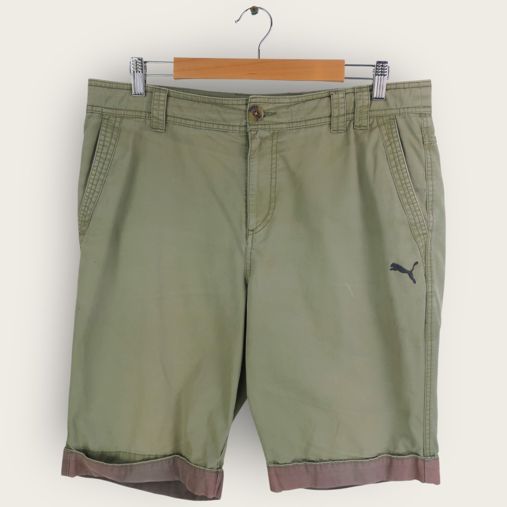 VINTAGE PUMA SHORTS - L