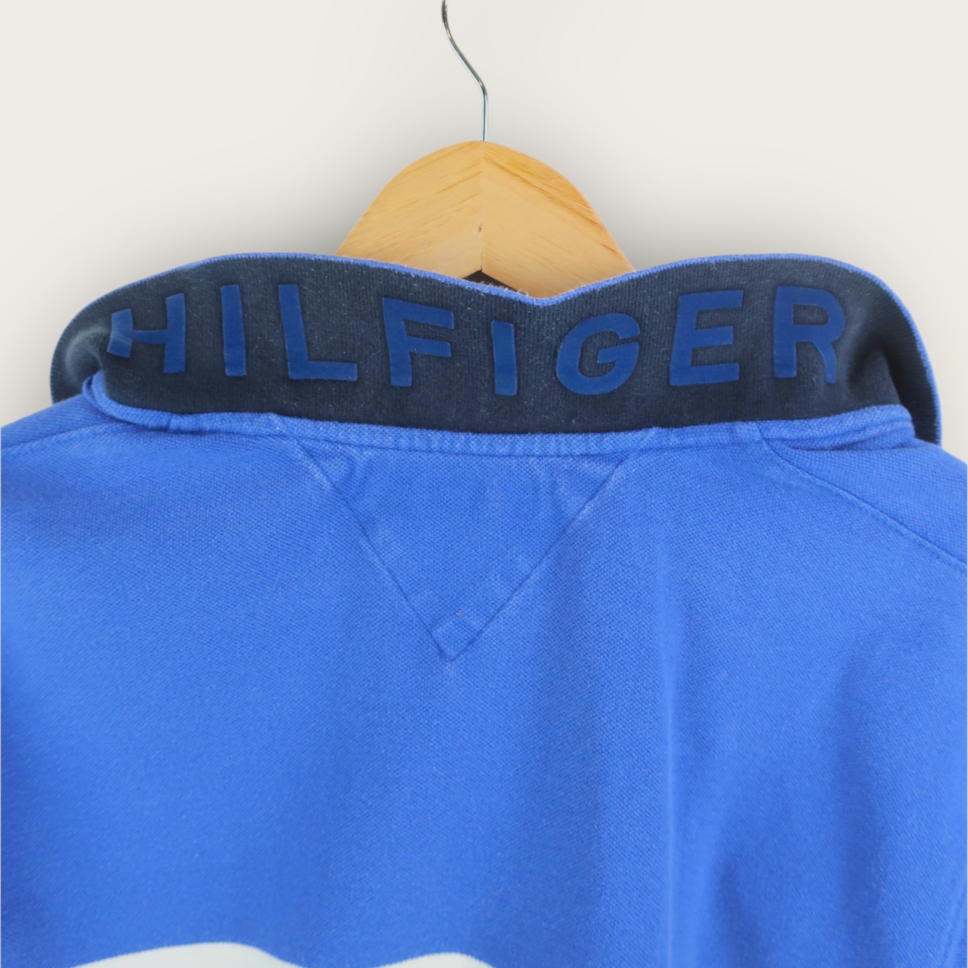 VINTAGE TOMMY HILFIGER POLO SHIRT - L