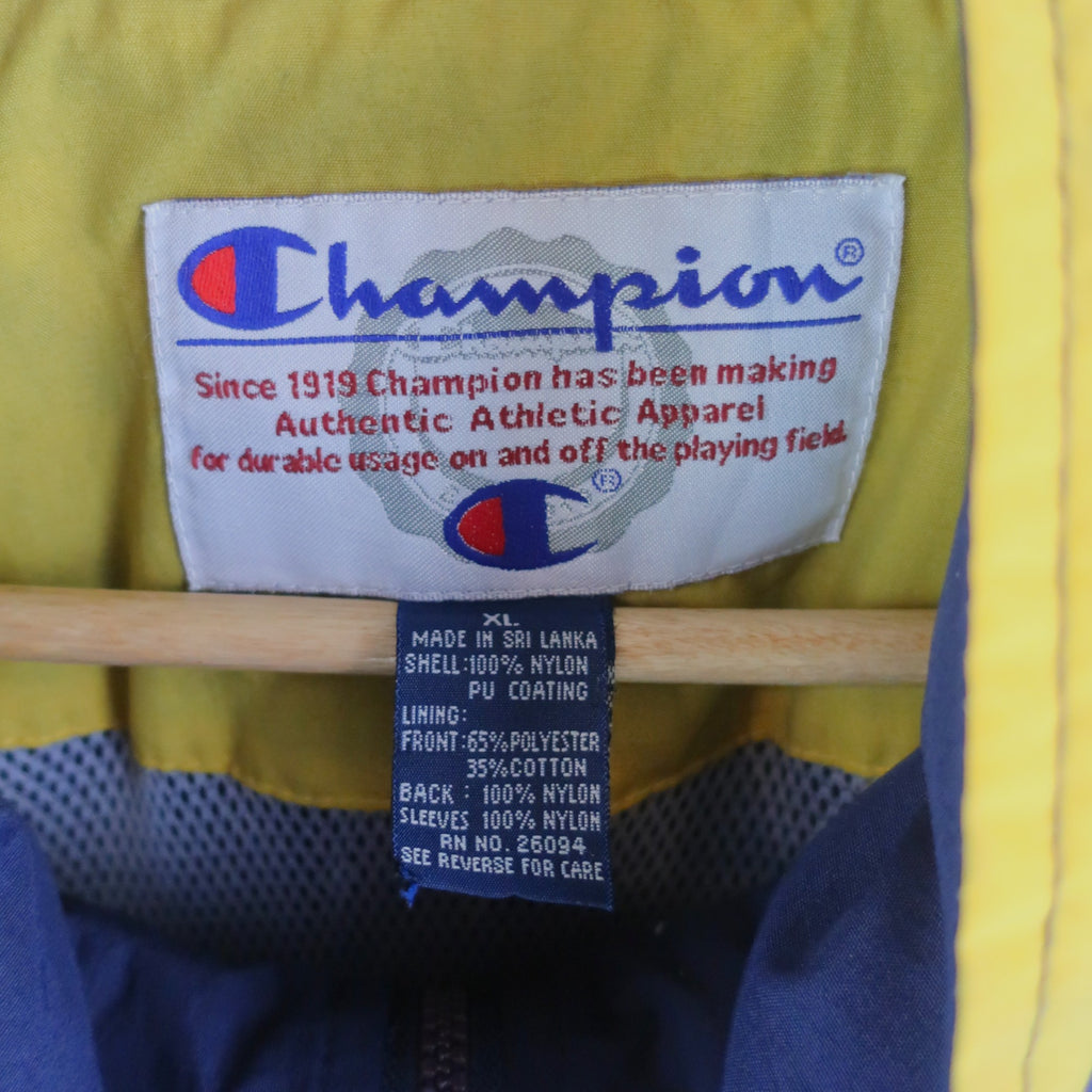 VINTAGE CHAMPION JACKET - XL