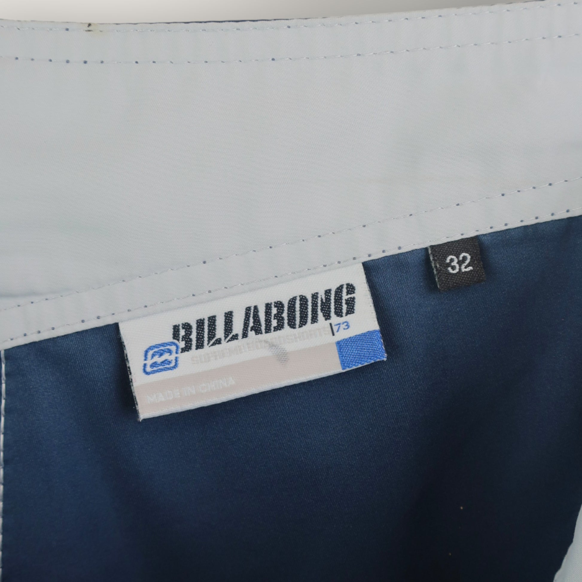 VINTAGE BILLABONG BOARD SHORTS - 32"