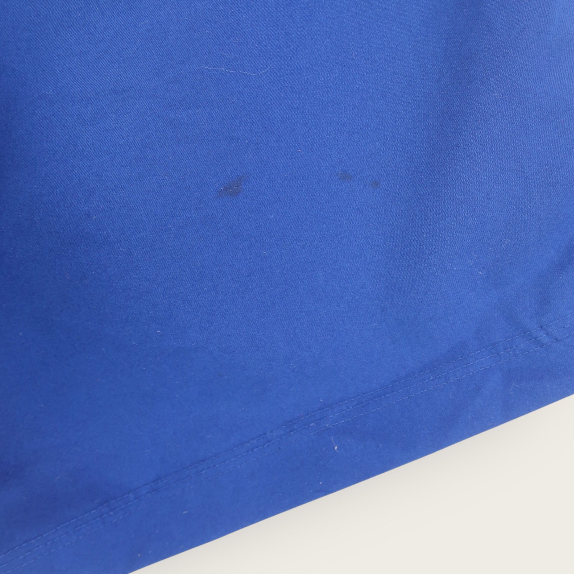 VINTAGE ADIDAS SHORTS - M